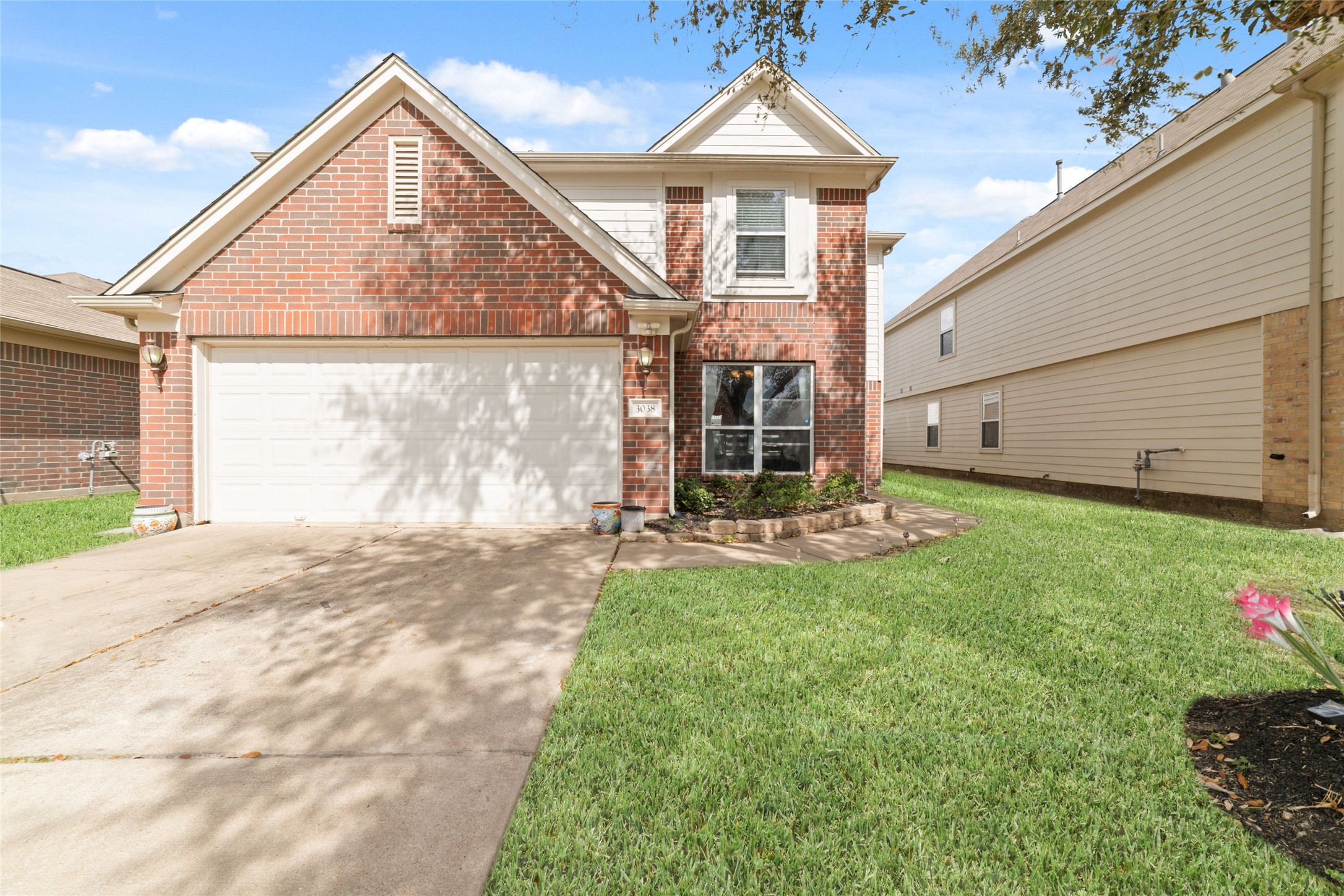 3038 Winchester Ranch Trail Property Photo 2