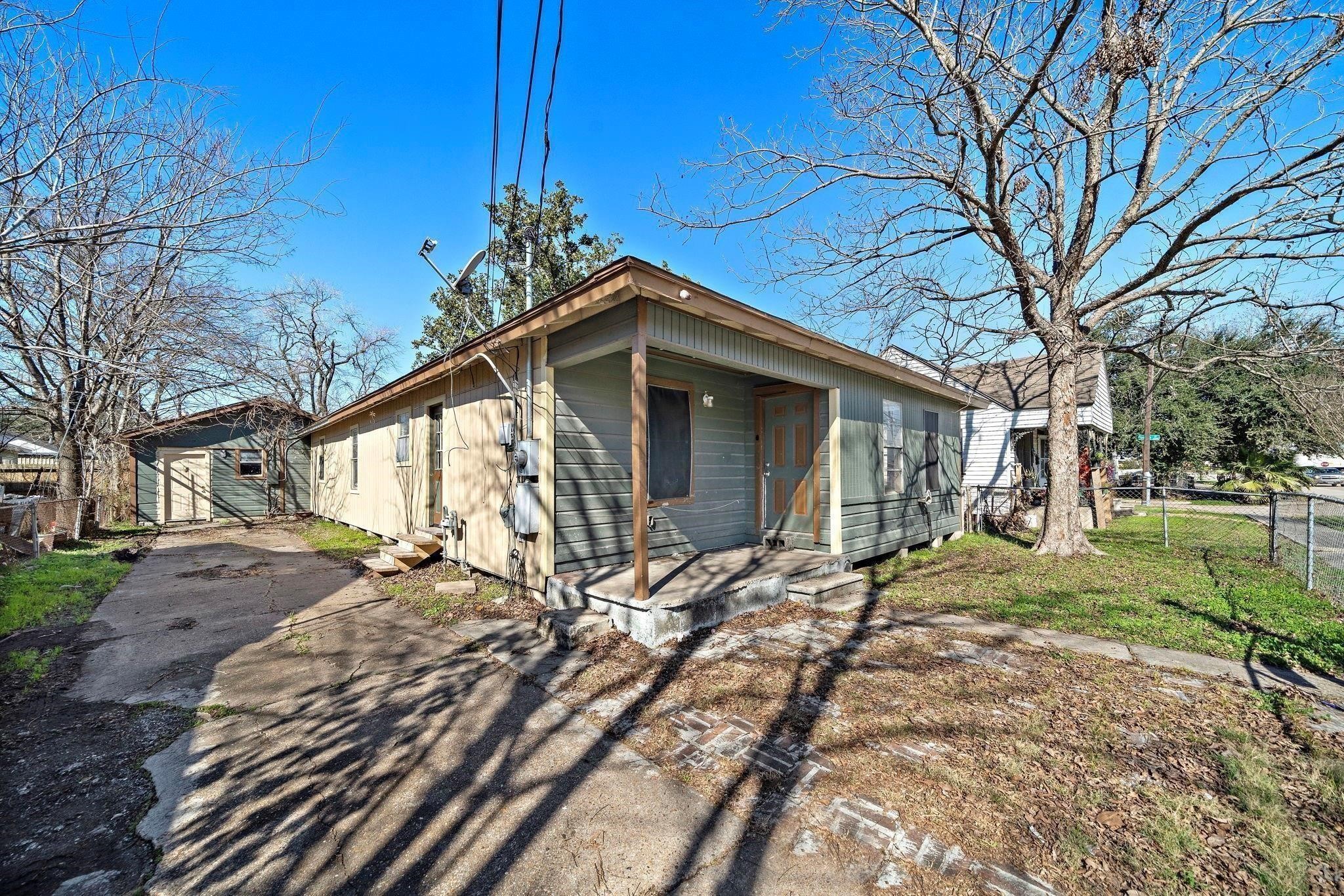 128 Kress Street Property Photo 1