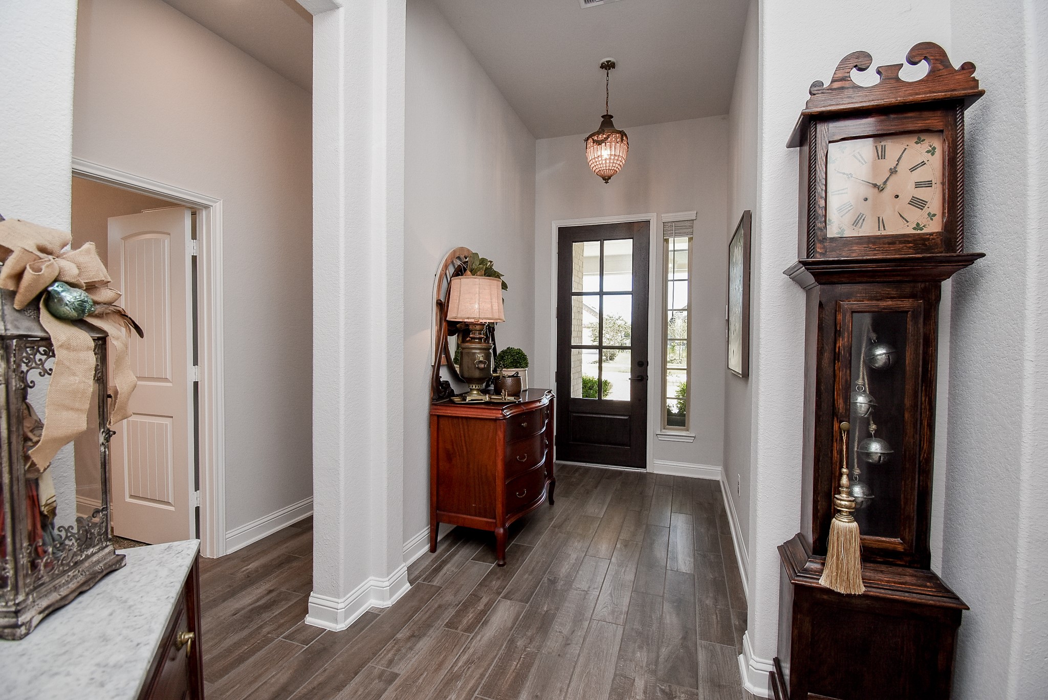 21022 Sunny Ravine Drive Property Photo 6