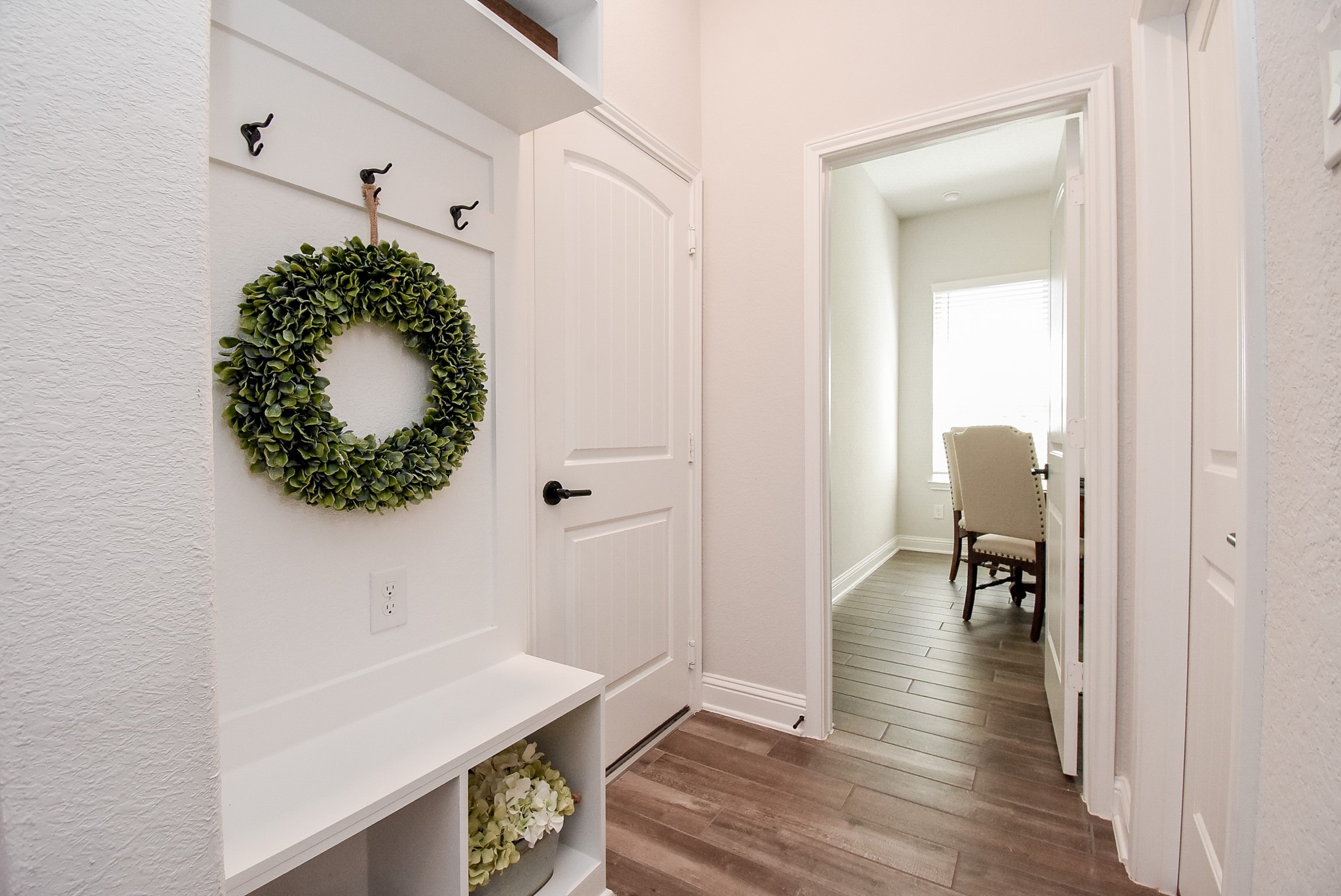 21022 Sunny Ravine Drive Property Photo 10