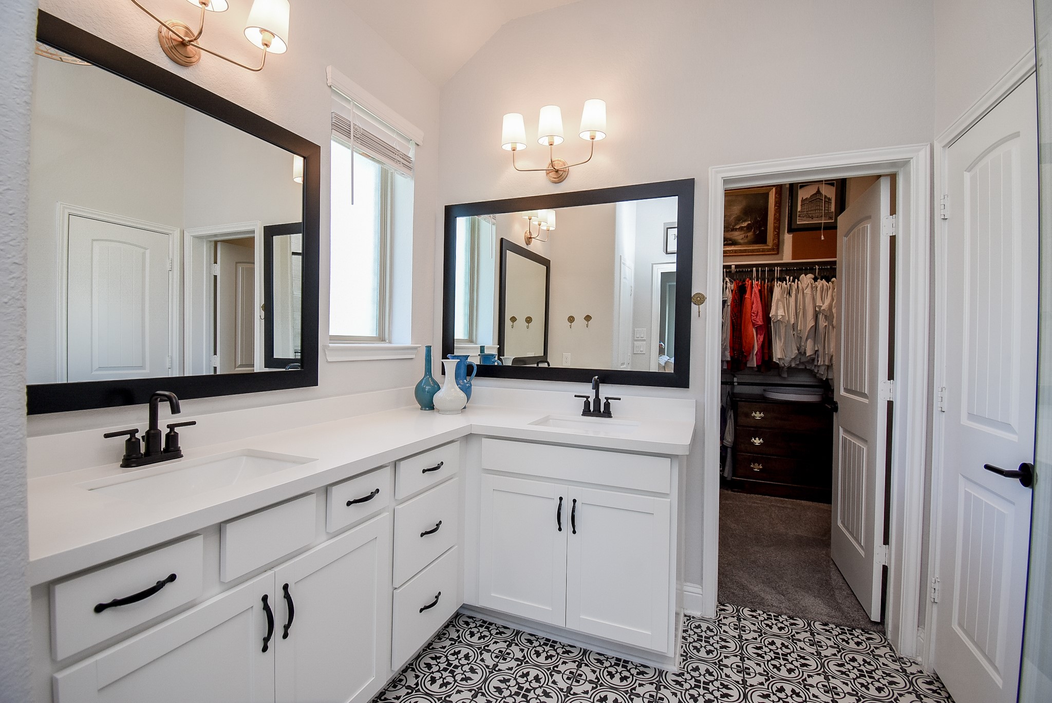 21022 Sunny Ravine Drive Property Photo 29