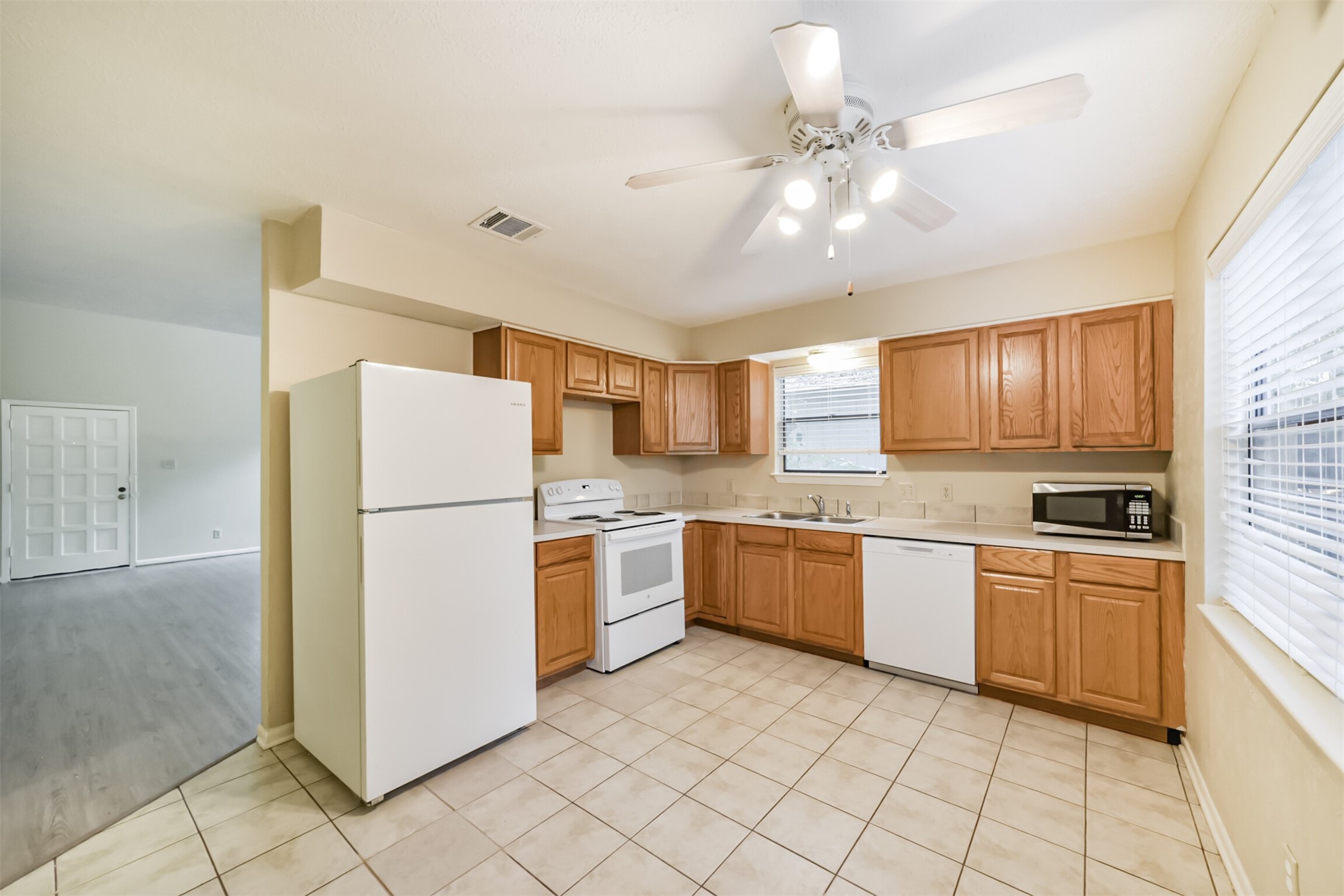 3 Hedgebell Court Property Photo 12