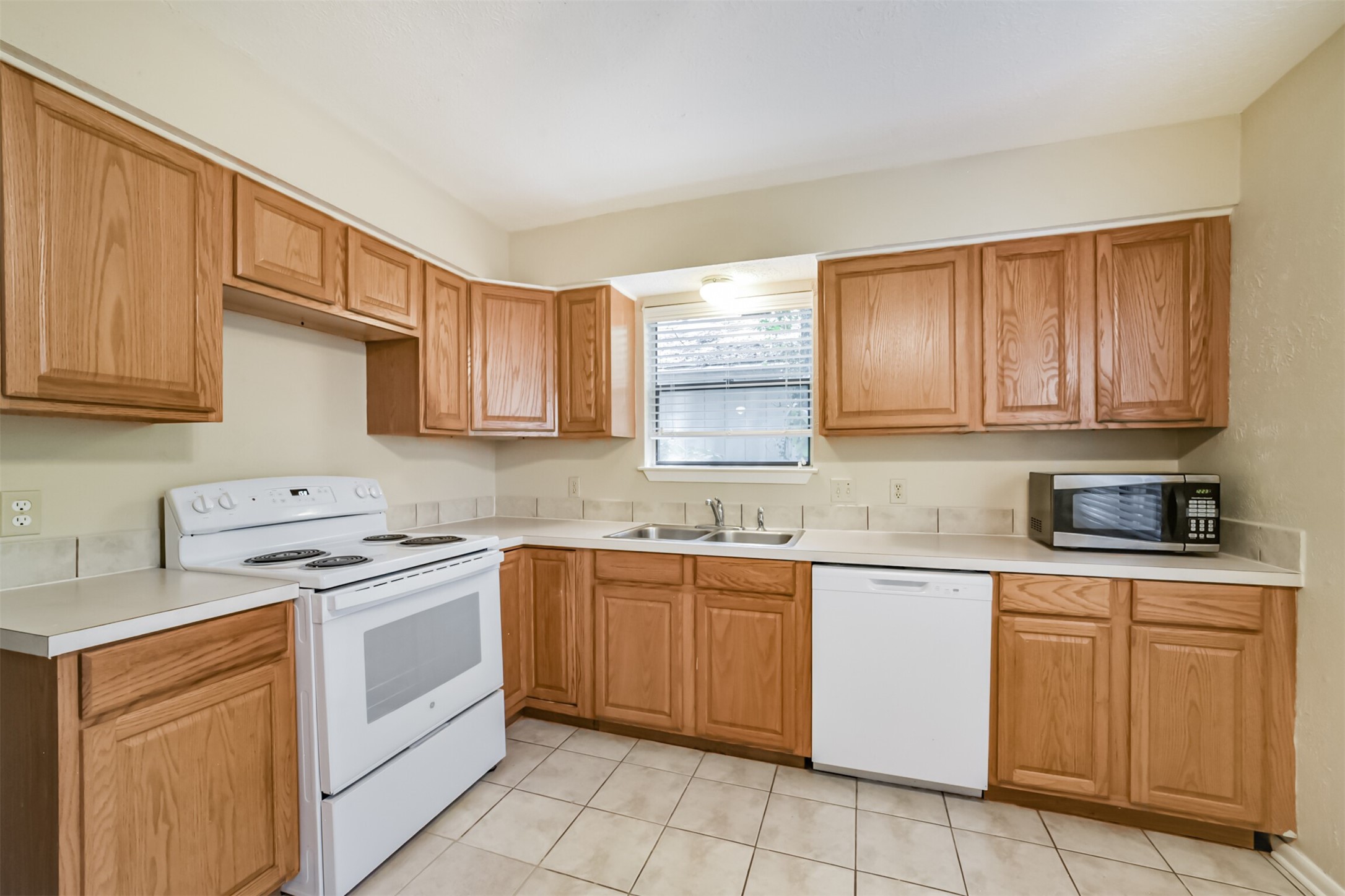 3 Hedgebell Court Property Photo 15