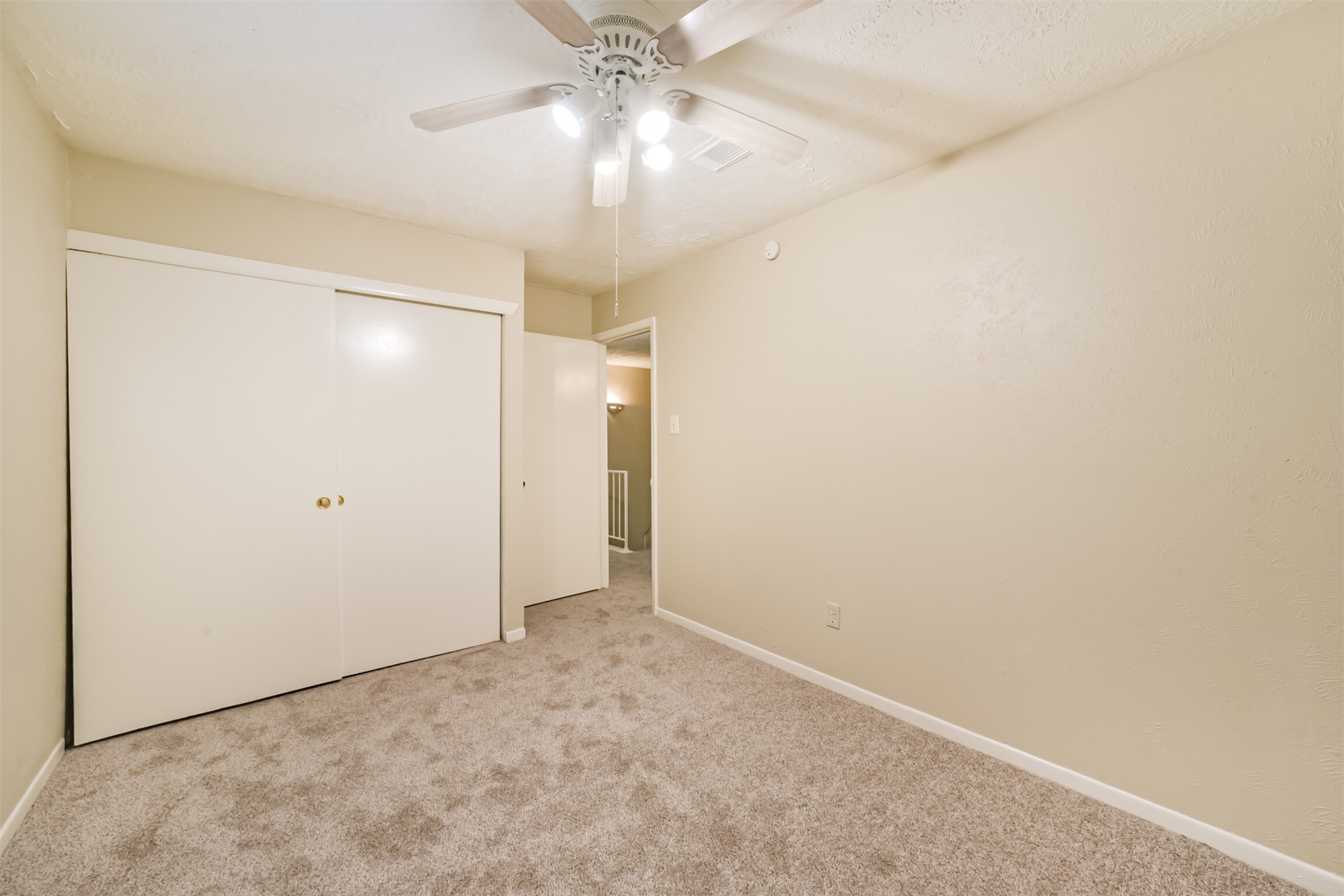 3 Hedgebell Court Property Photo 24