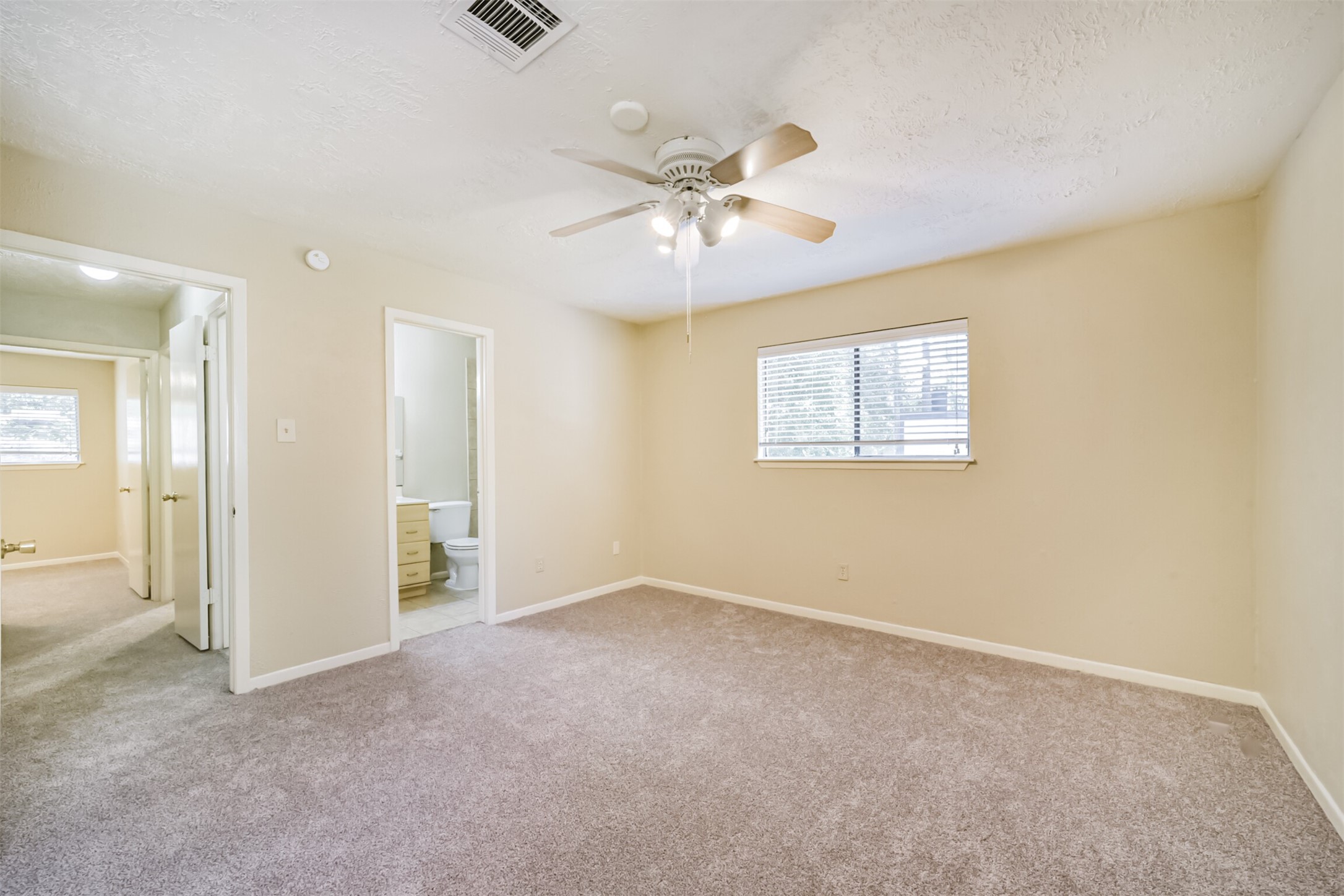 3 Hedgebell Court Property Photo 27