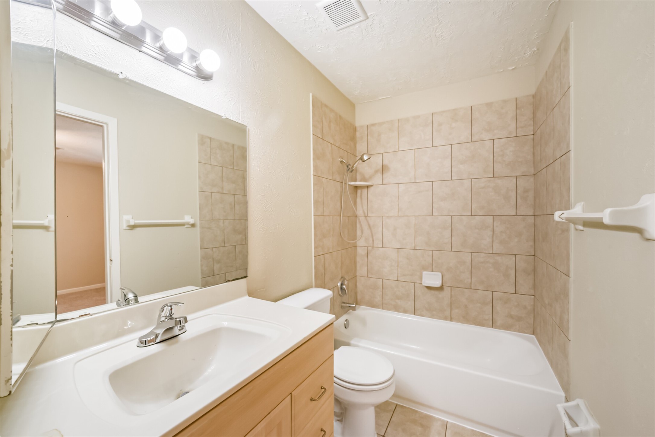 3 Hedgebell Court Property Photo 30