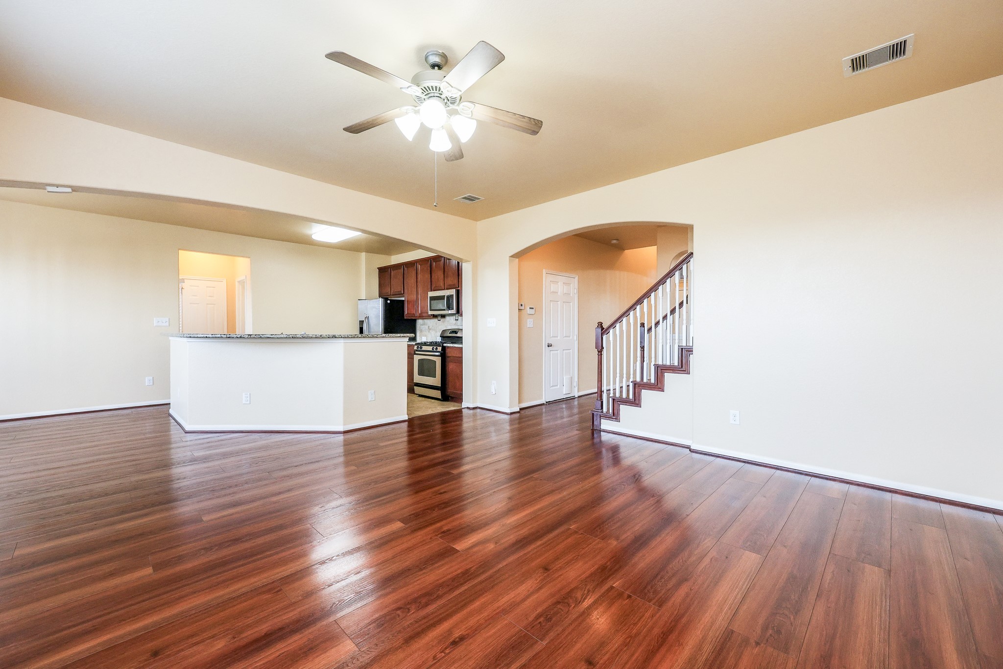 20130 Emerald Mountain Drive Property Photo 6