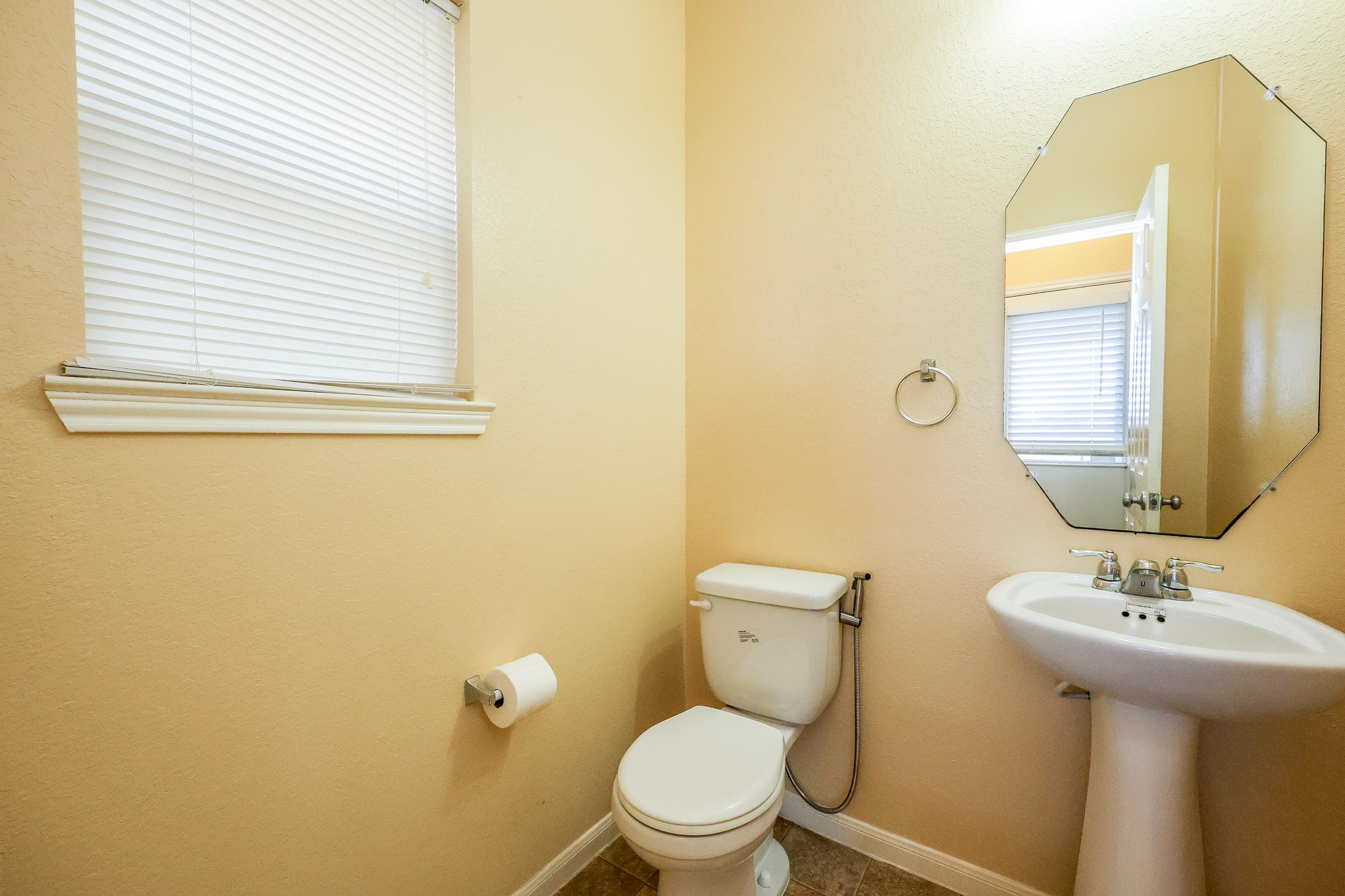 20130 Emerald Mountain Drive Property Photo 17