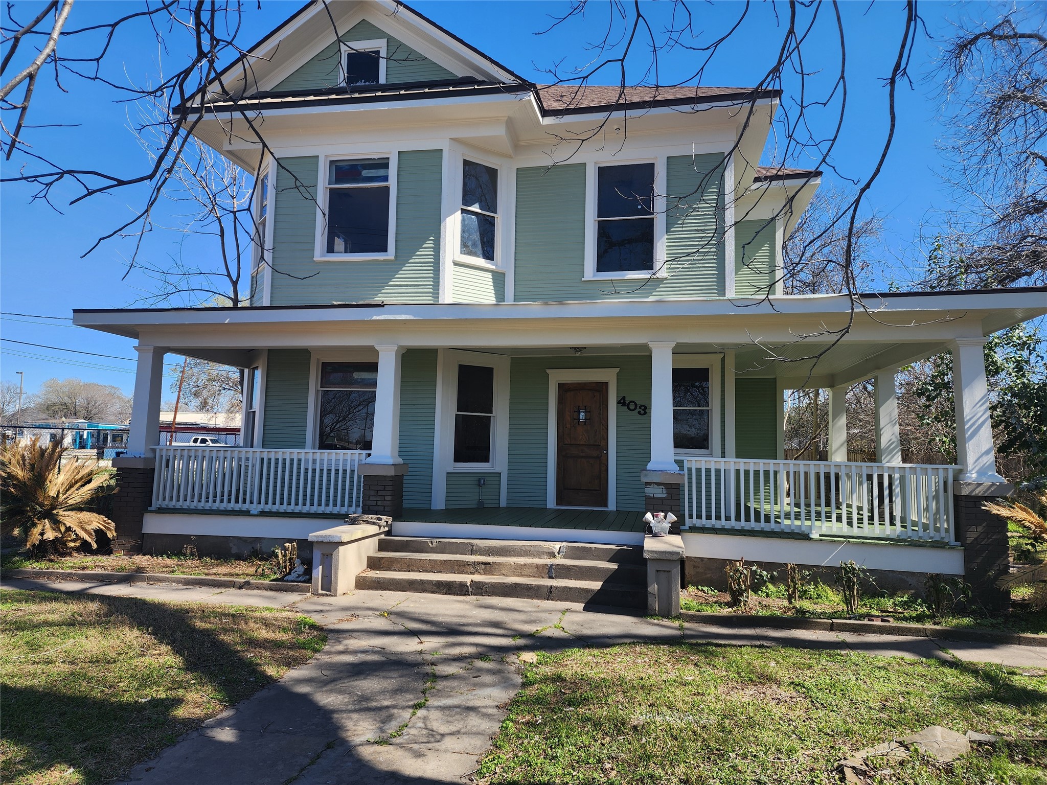 403 Farquhar Street Property Photo 2