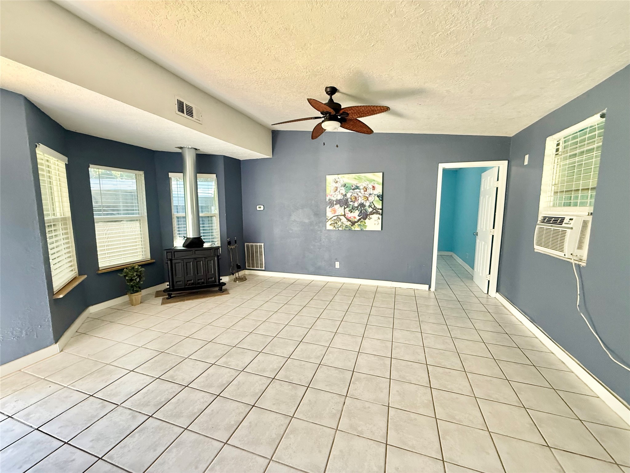 2434 Shady Creek Lane Property Photo