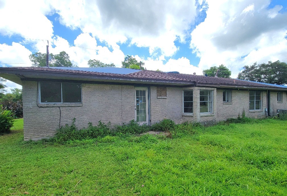 419 Lee Avenue Property Photo 2