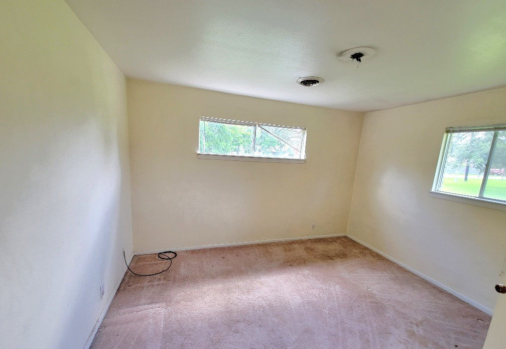 419 Lee Avenue Property Photo 19