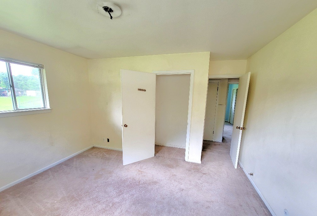 419 Lee Avenue Property Photo 20