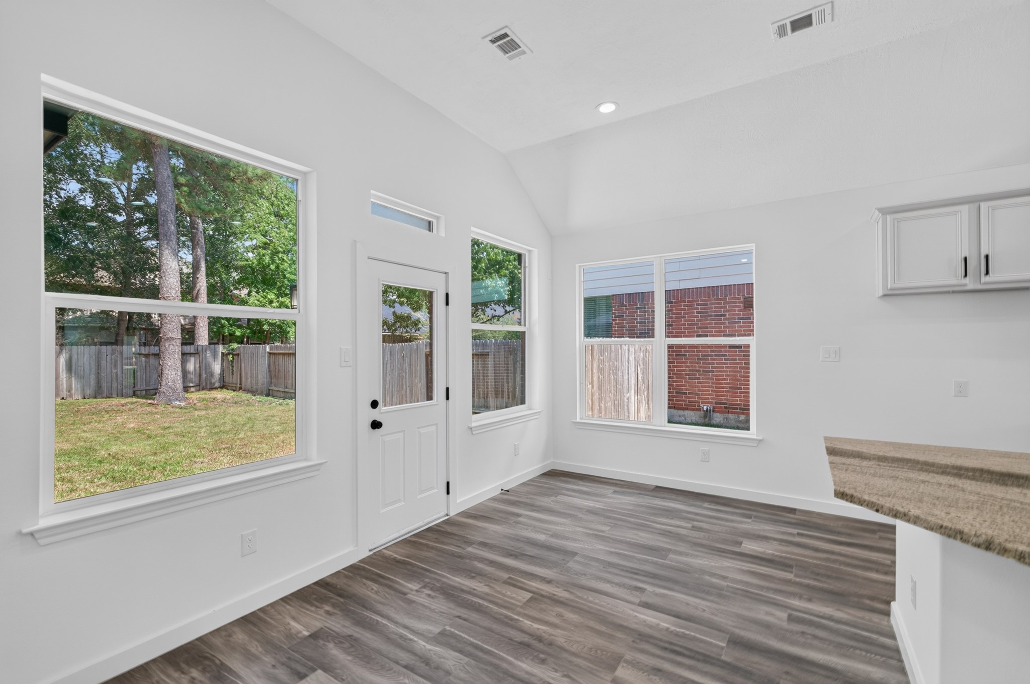 18 Griffin Hill Court Property Photo 25