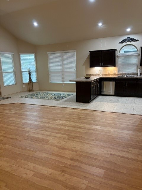 5406 Floral Valley Lane Property Photo 24