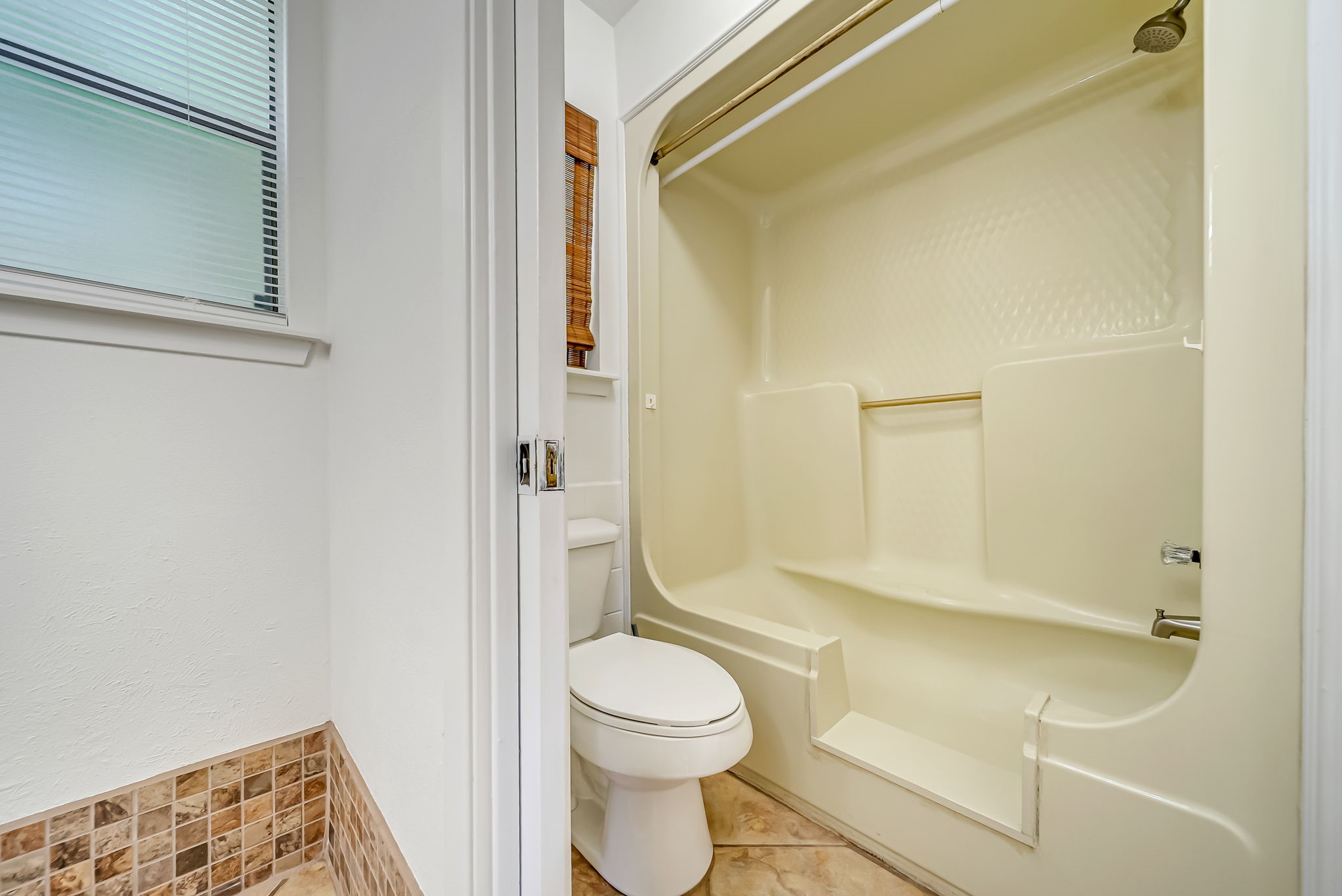 12038 Texas National Boulevard Property Photo 9