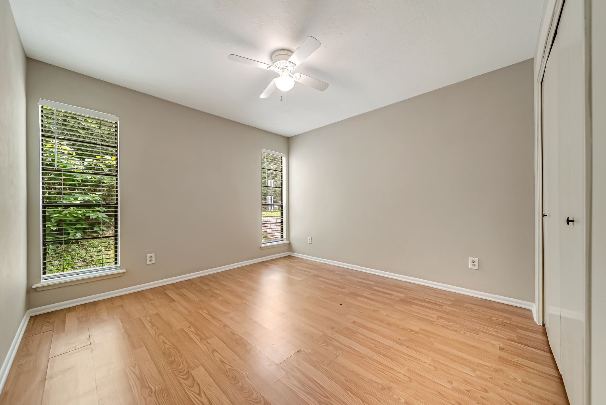 12038 Texas National Boulevard Property Photo 11