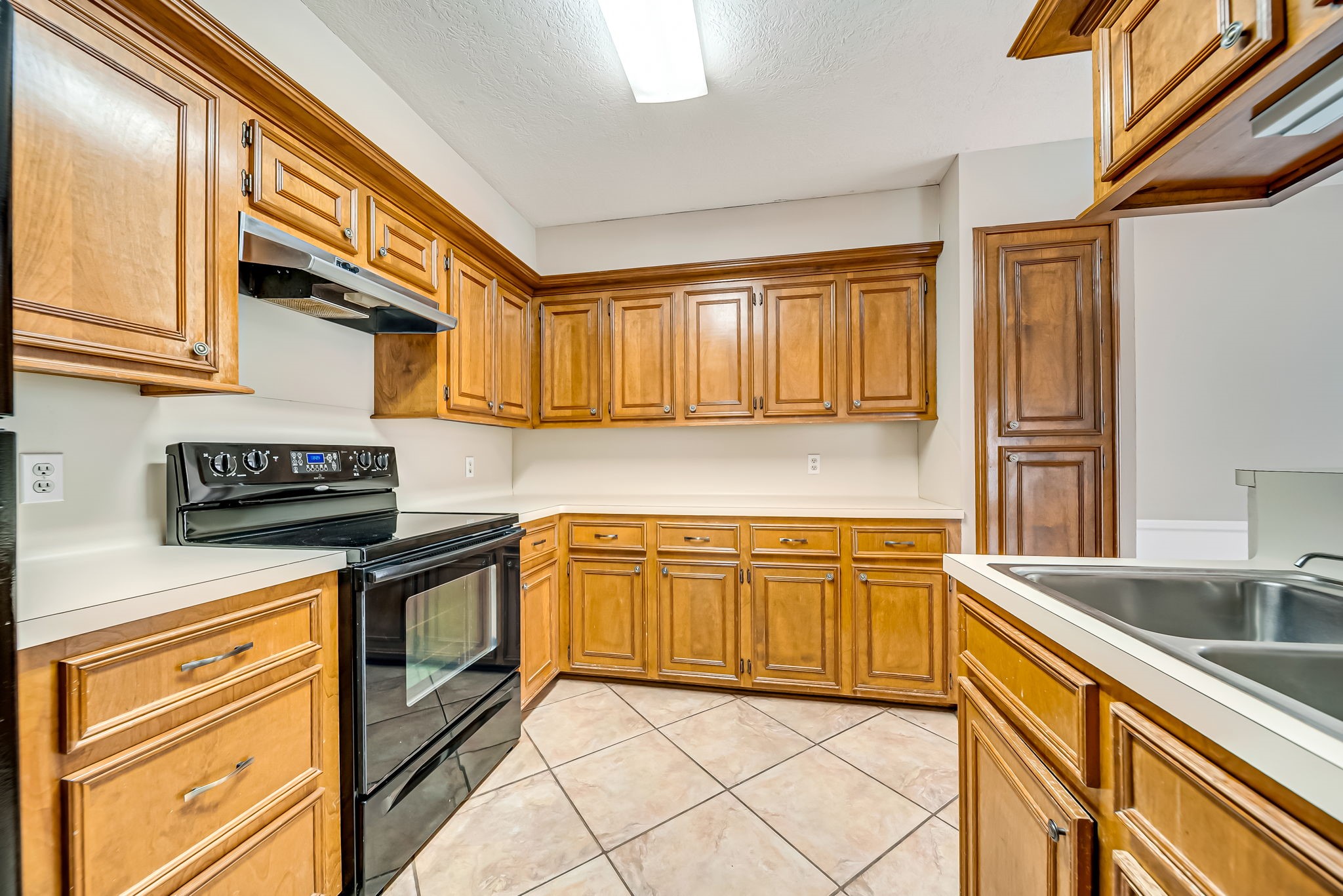 12038 Texas National Boulevard Property Photo 17