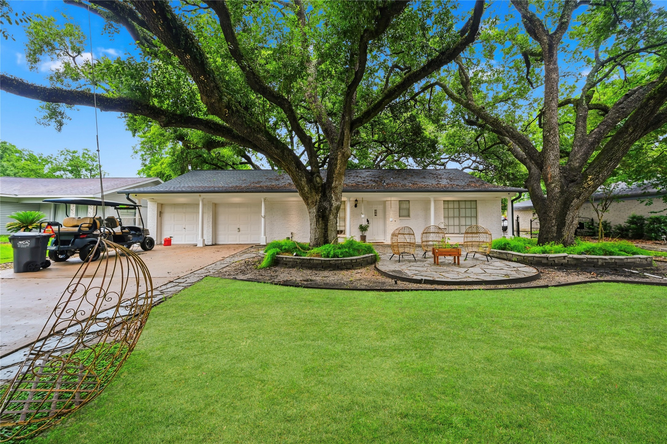 15810 Acapulco Drive Property Photo 6