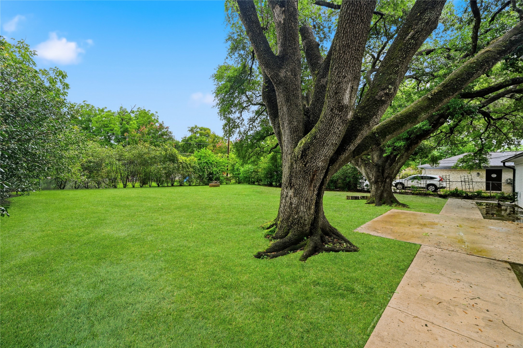 15810 Acapulco Drive Property Photo 8