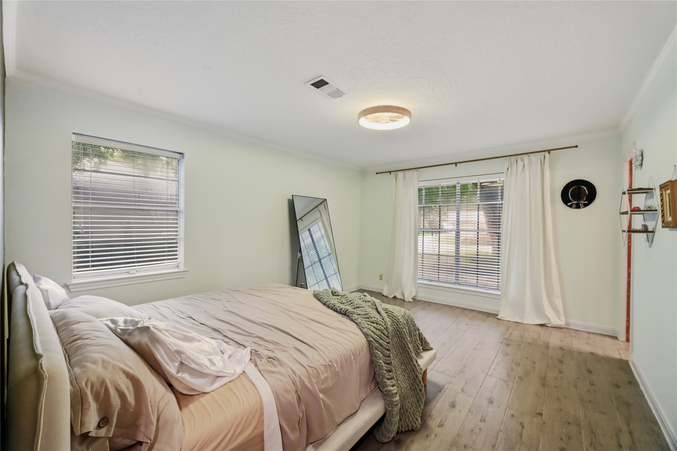 15810 Acapulco Drive Property Photo 24