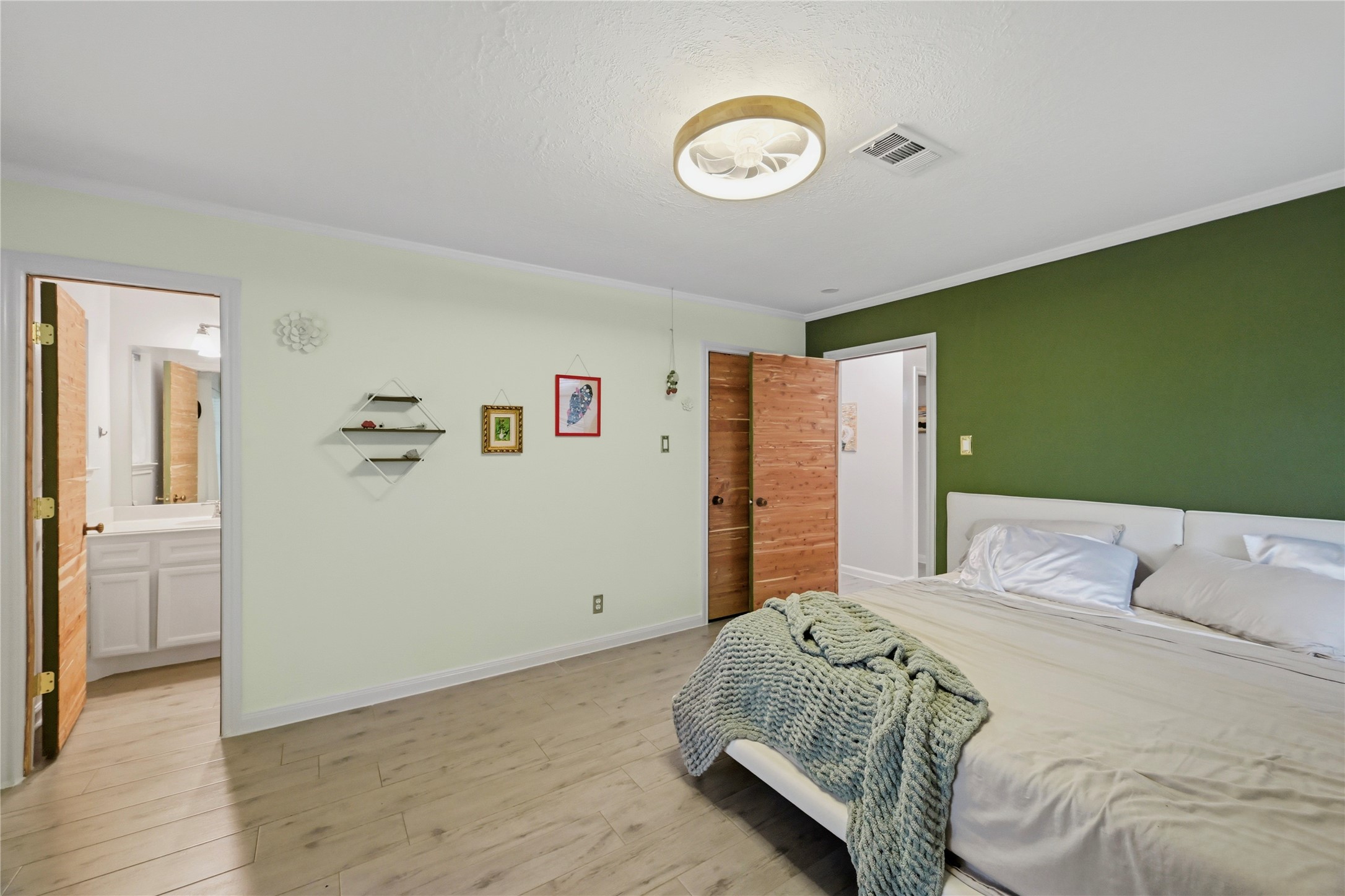 15810 Acapulco Drive Property Photo 25