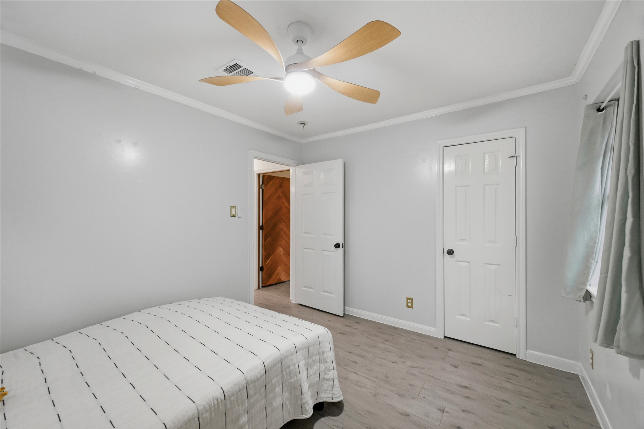 15810 Acapulco Drive Property Photo 27