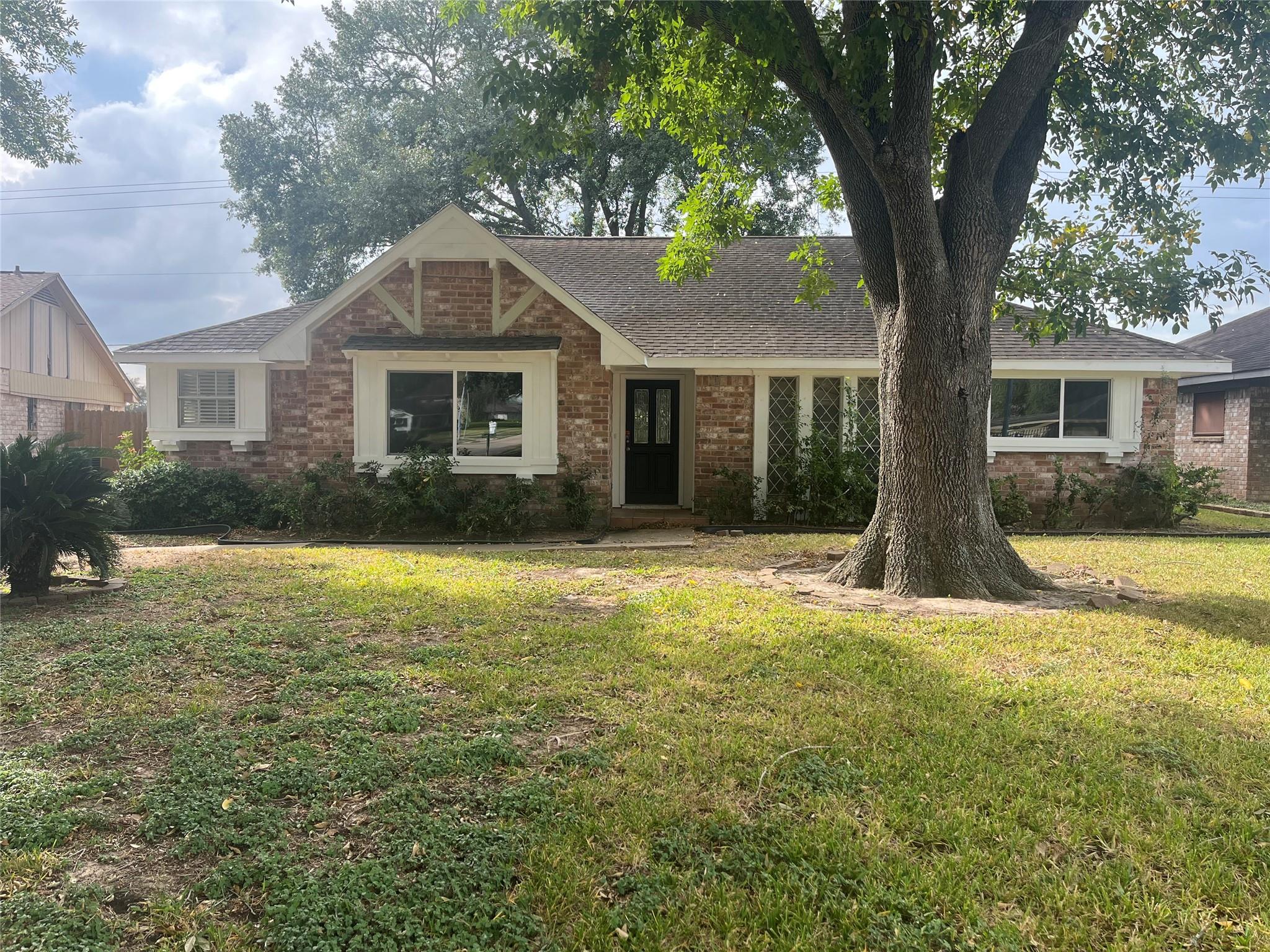 15230 Steeple Chase Road Property Photo 1