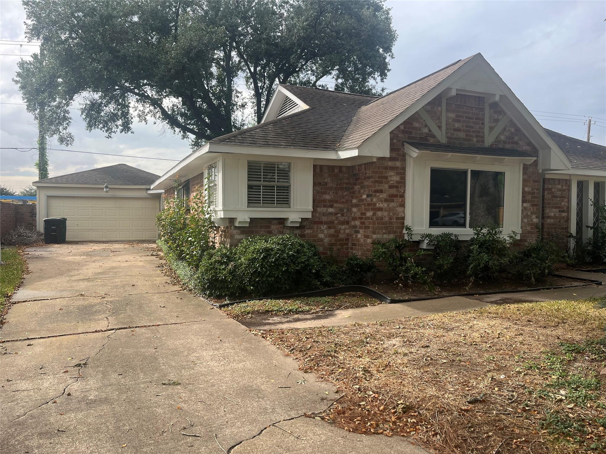 15230 Steeple Chase Road Property Photo 4