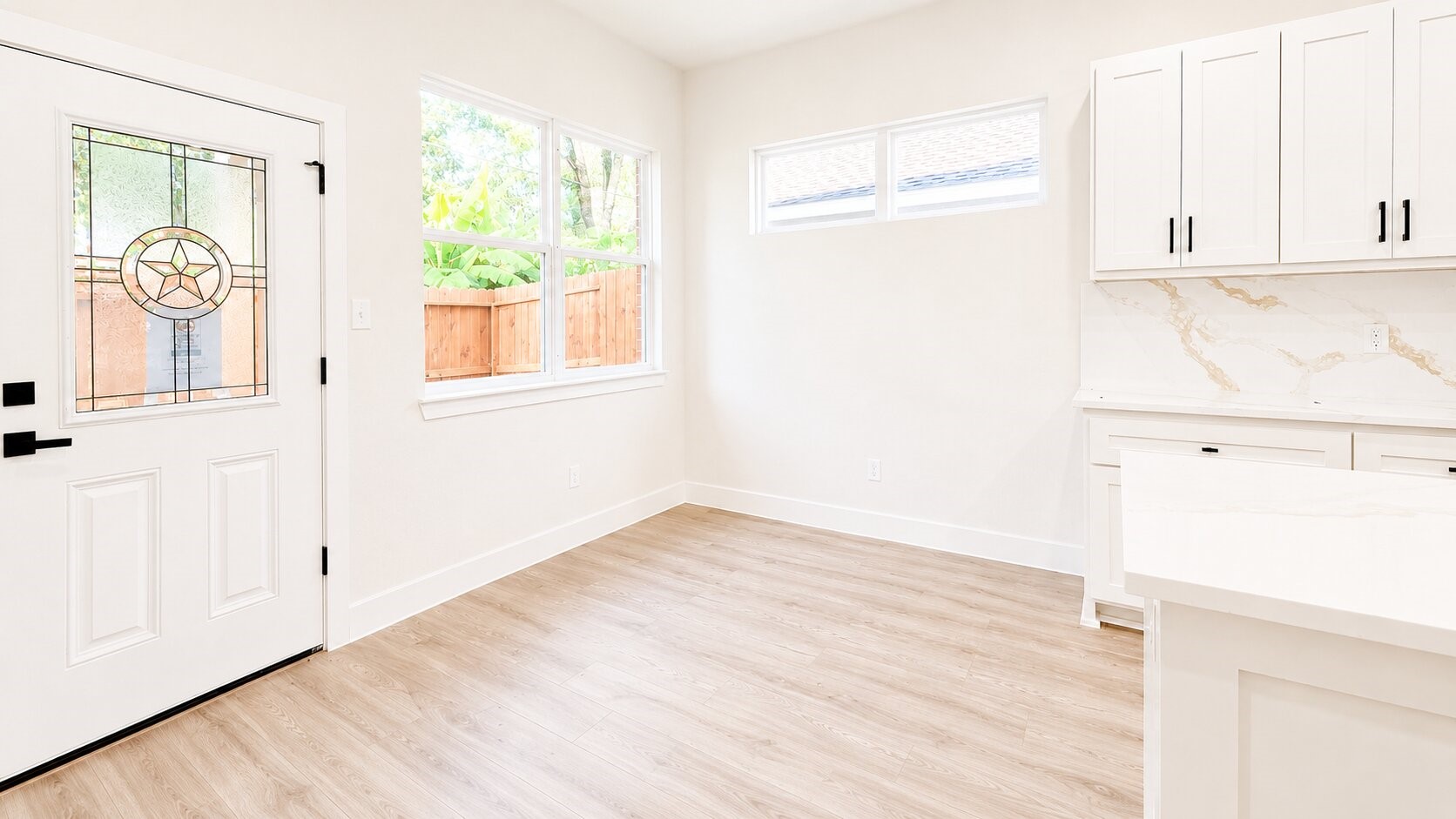 142a College Street Property Photo 13