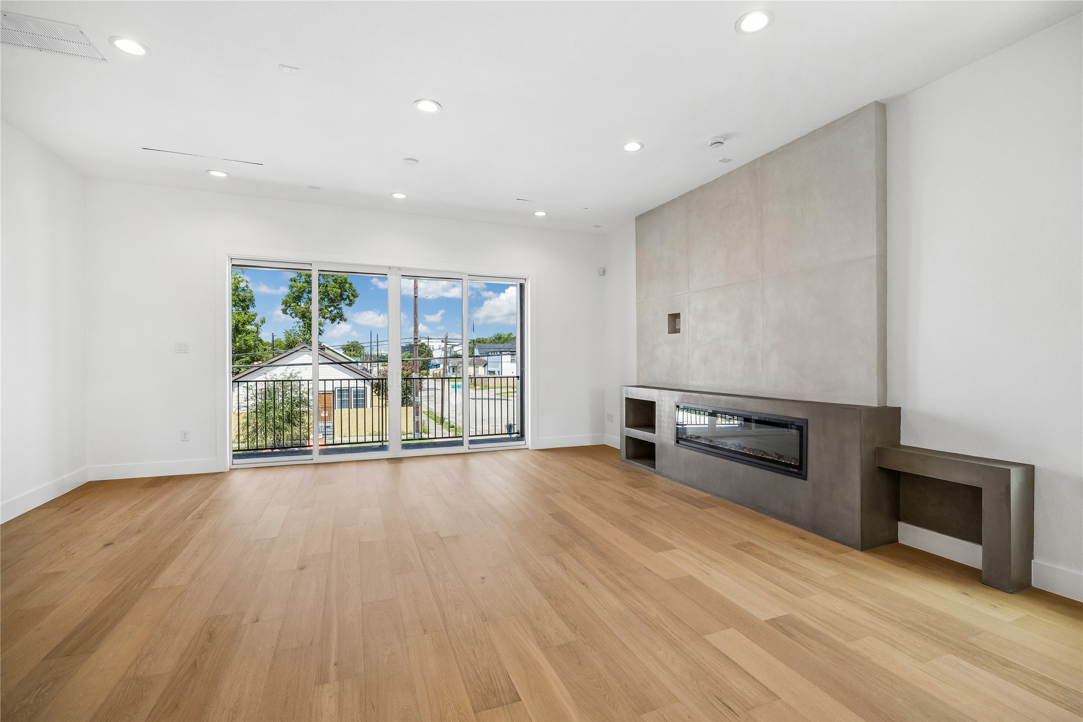 3402 Market Street Property Photo 6