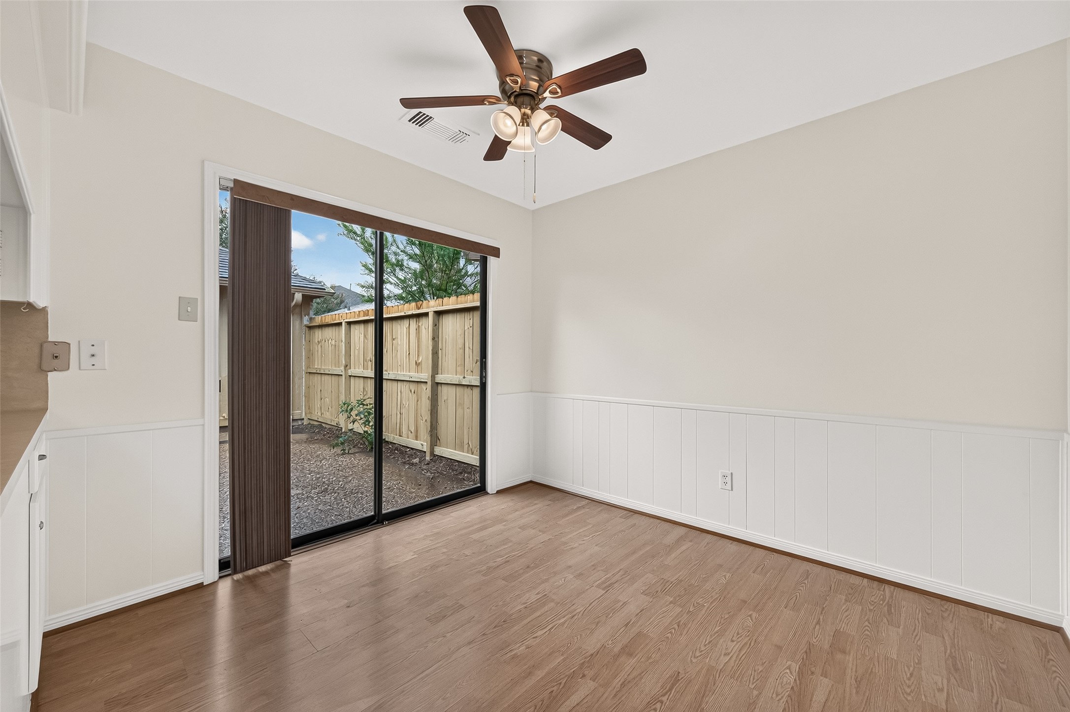 219 Essex Place Property Photo 15