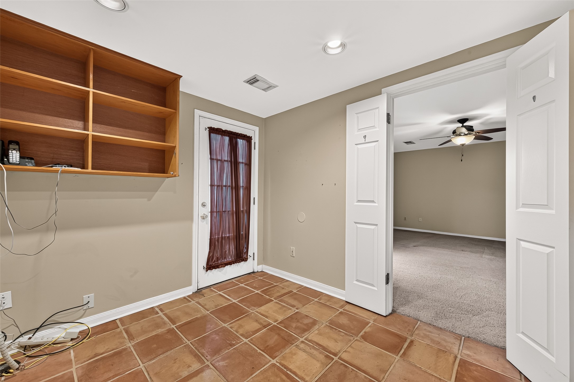219 Essex Place Property Photo 24