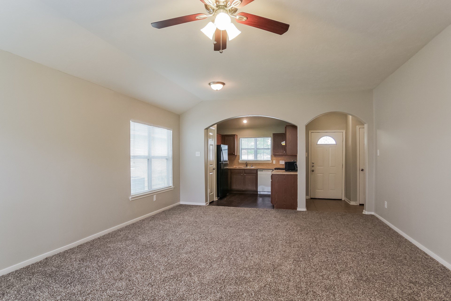 21106 Wortham Oaks Drive Property Photo 4
