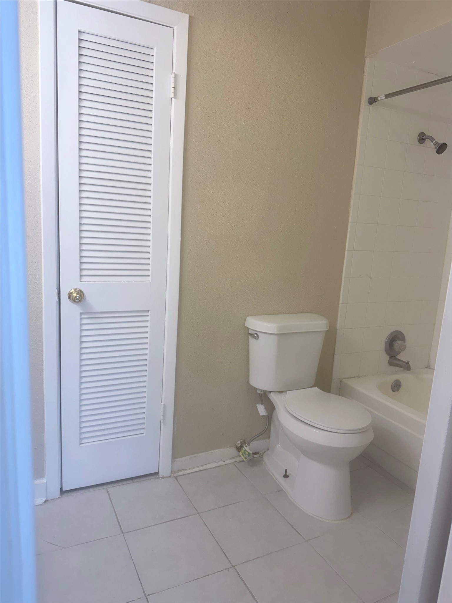 9901 Sharpcrest Street D8 Property Photo 15