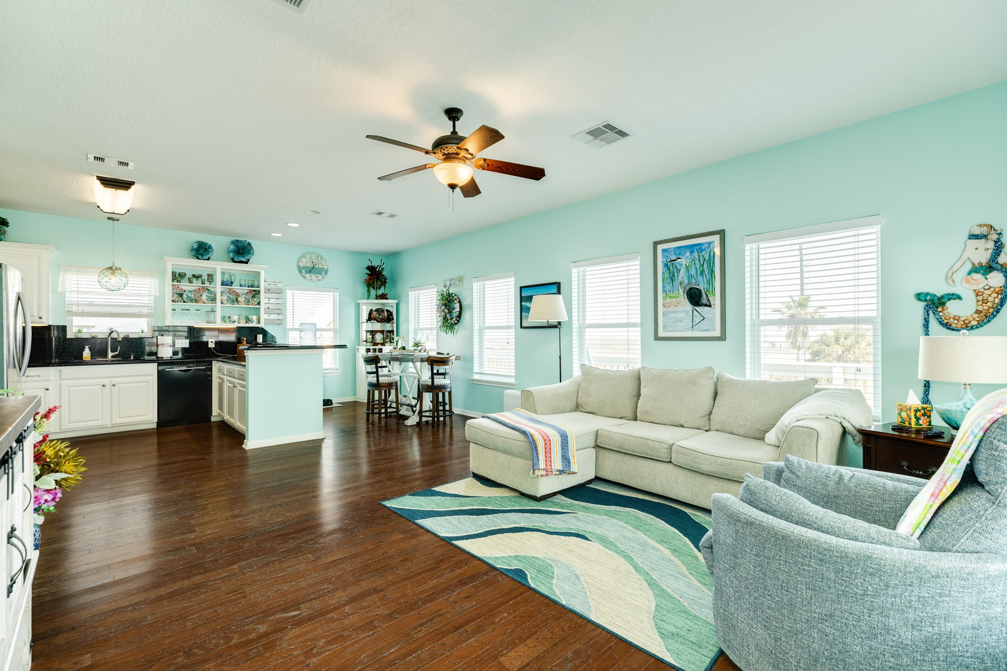 119 Skimmer Court Property Photo 4