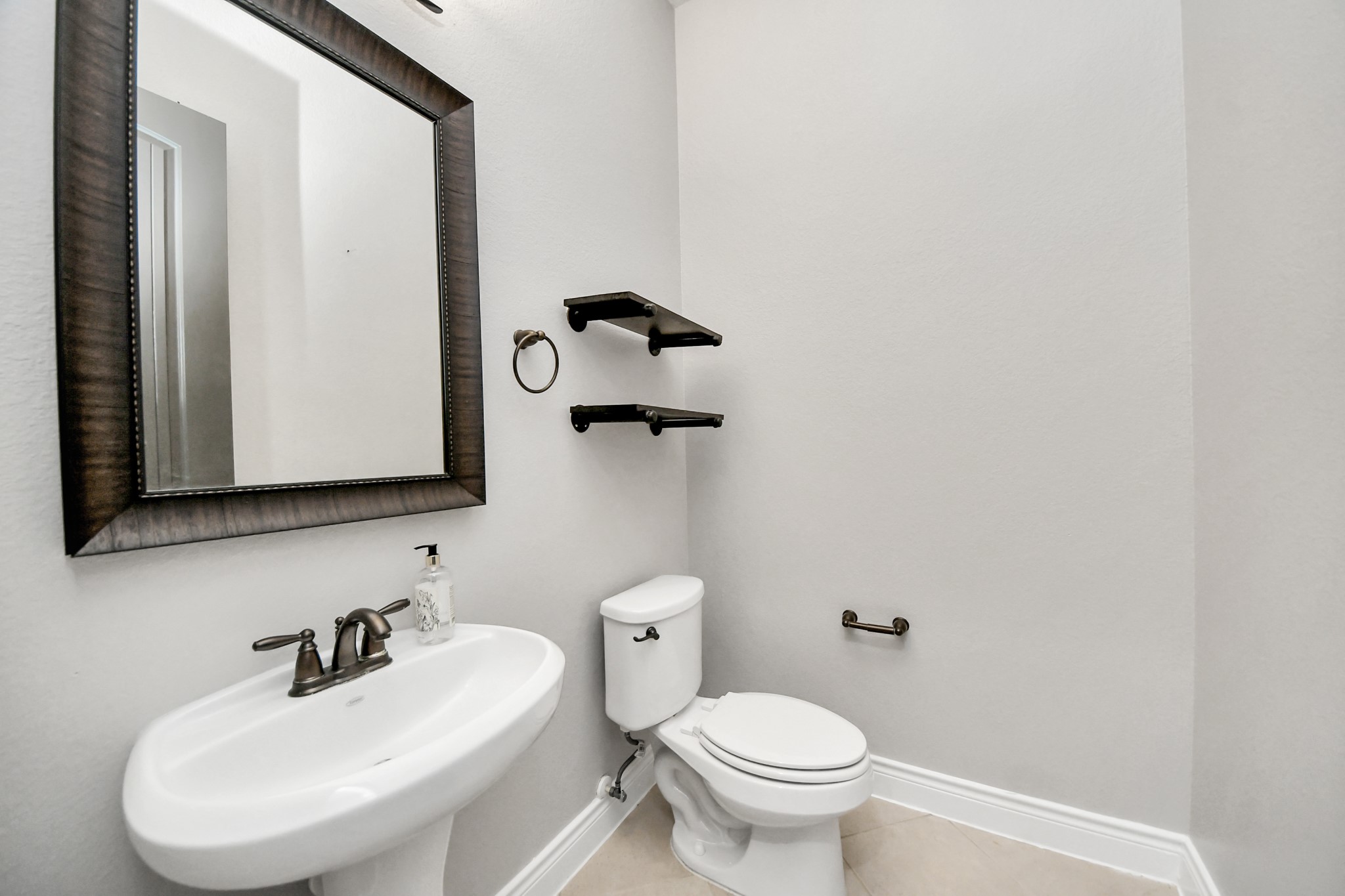 9422 Brannok Lane Property Photo 17