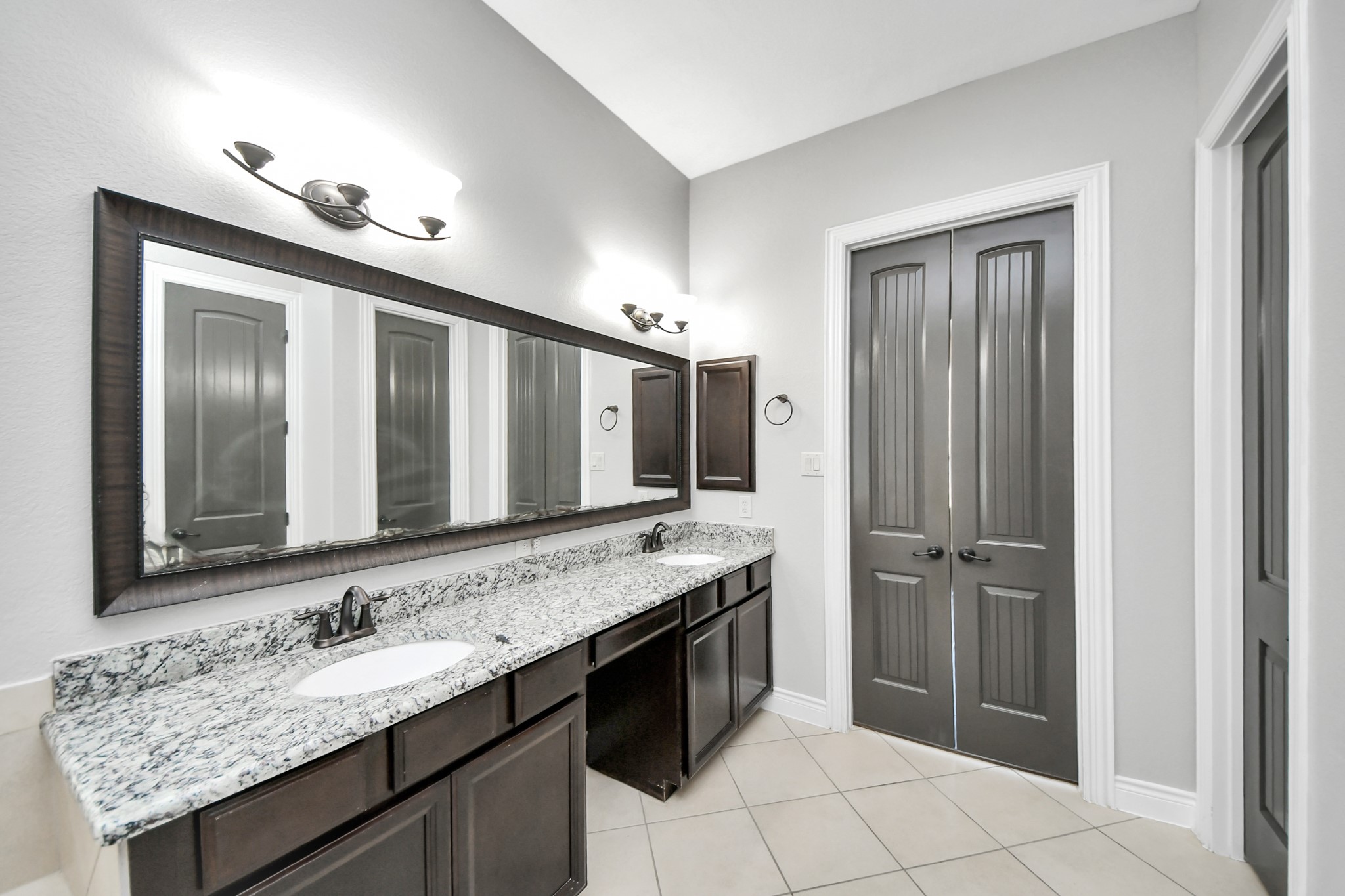 9422 Brannok Lane Property Photo 39