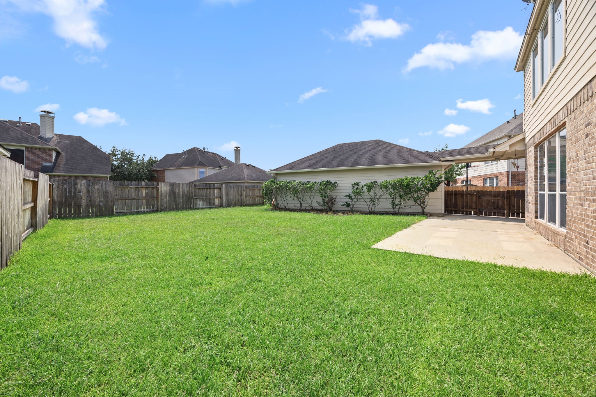 2309 Echo Harbor Drive Property Photo 10