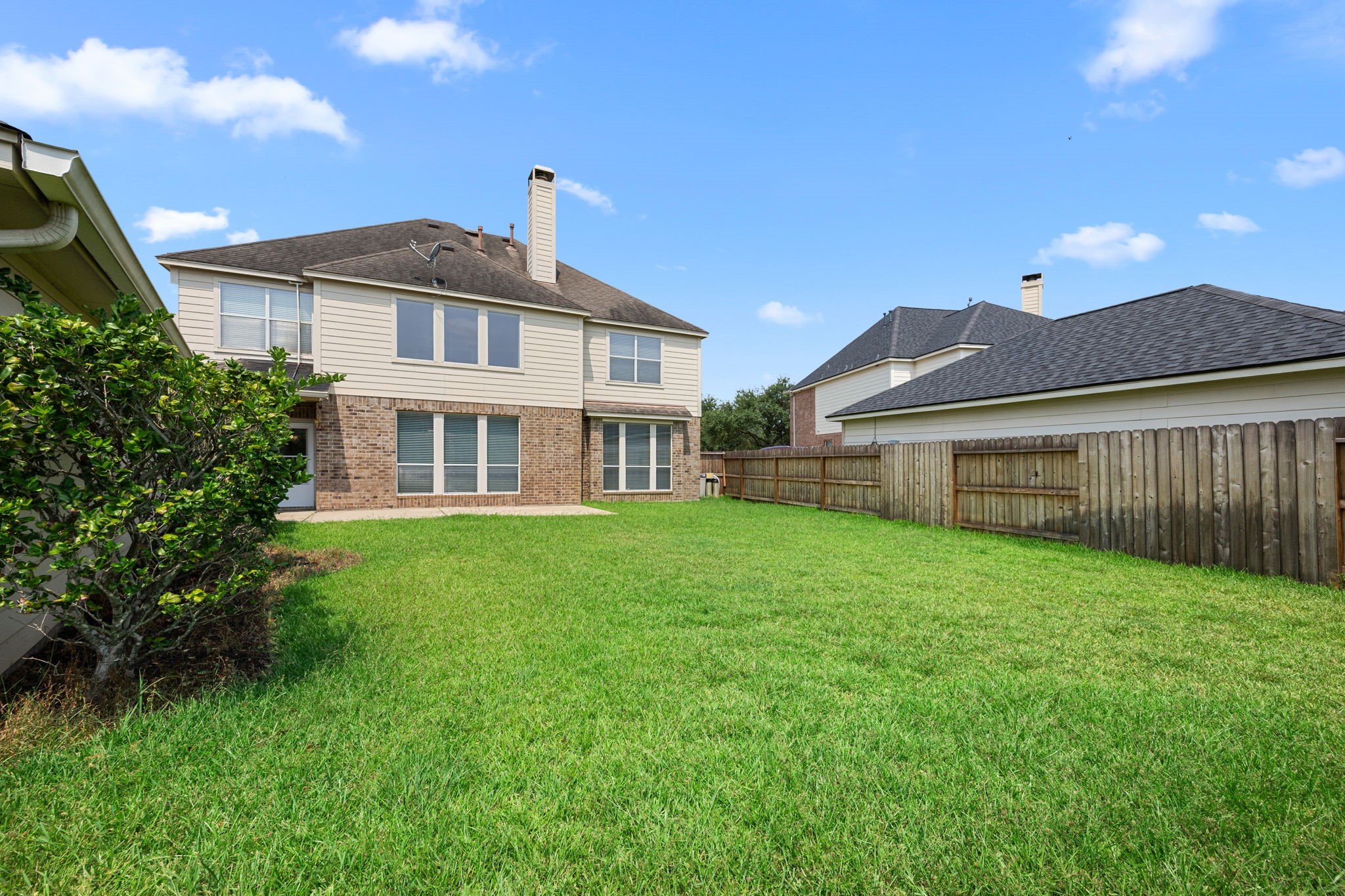 2309 Echo Harbor Drive Property Photo 12