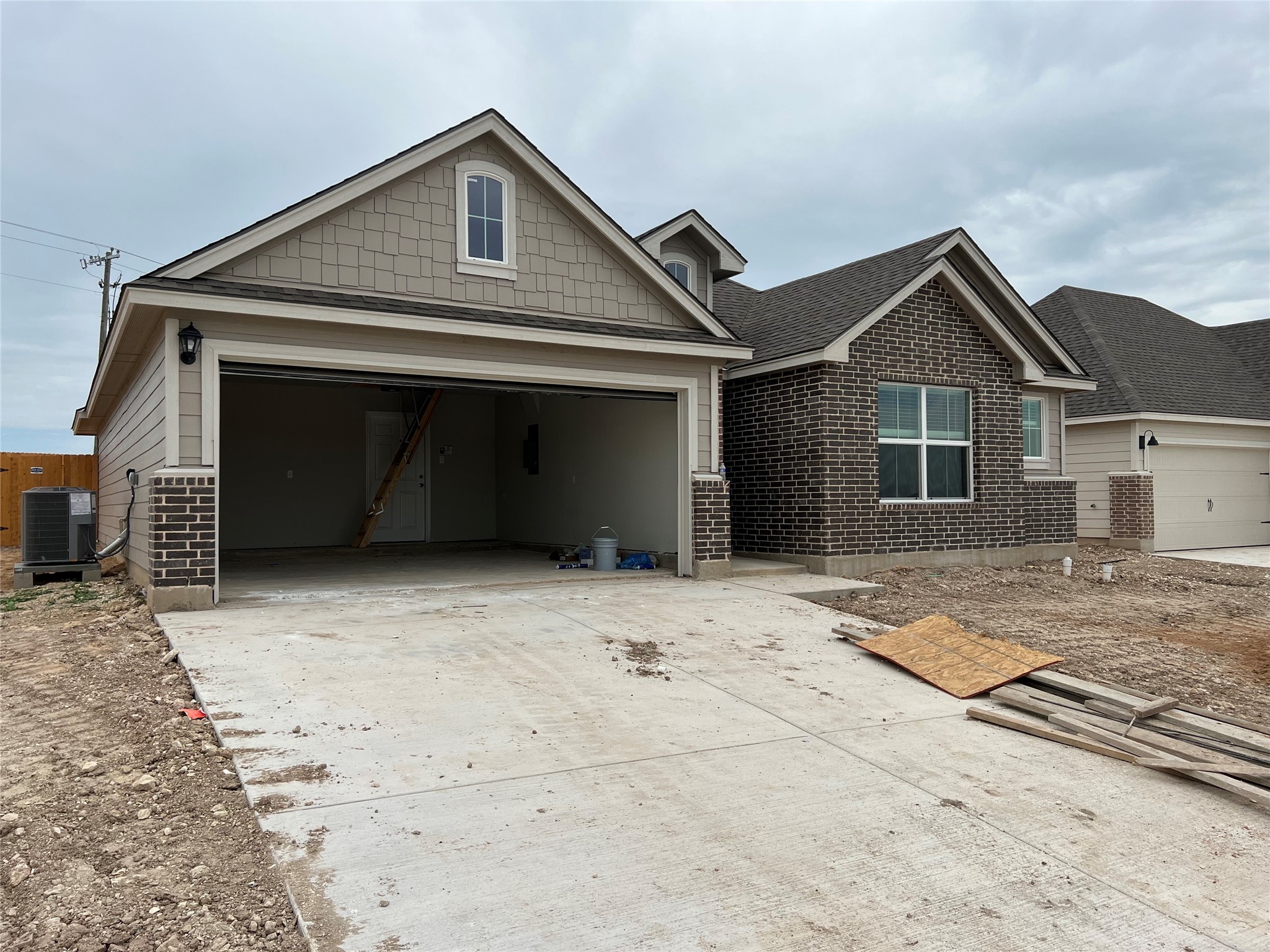 12409 Trogdon Road Property Photo 1