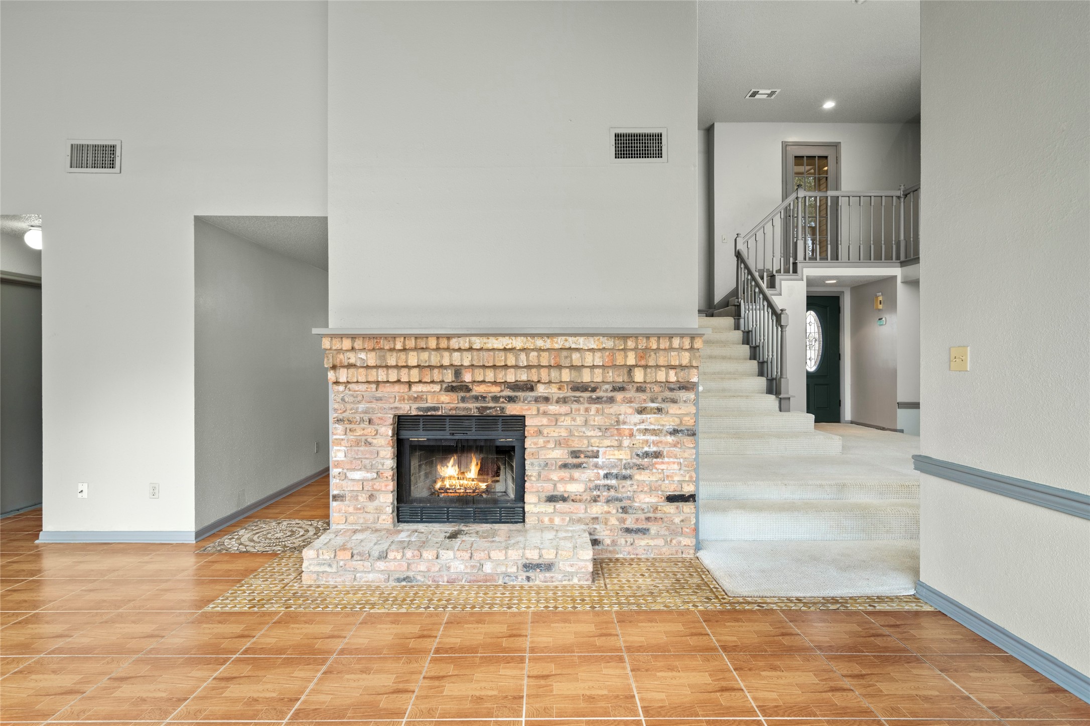 1513 Beaconshire Road Property Photo 9