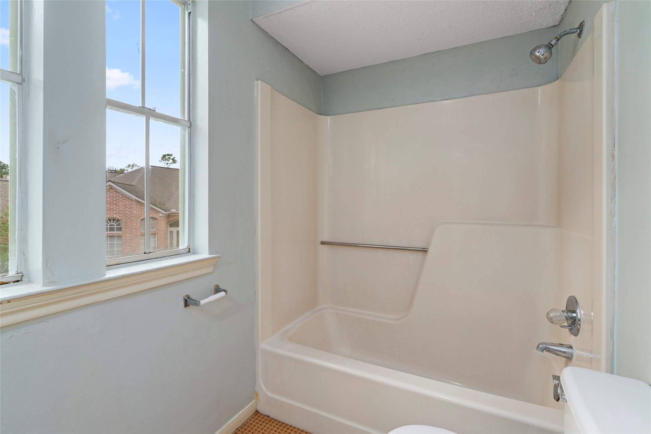 1513 Beaconshire Road Property Photo 34