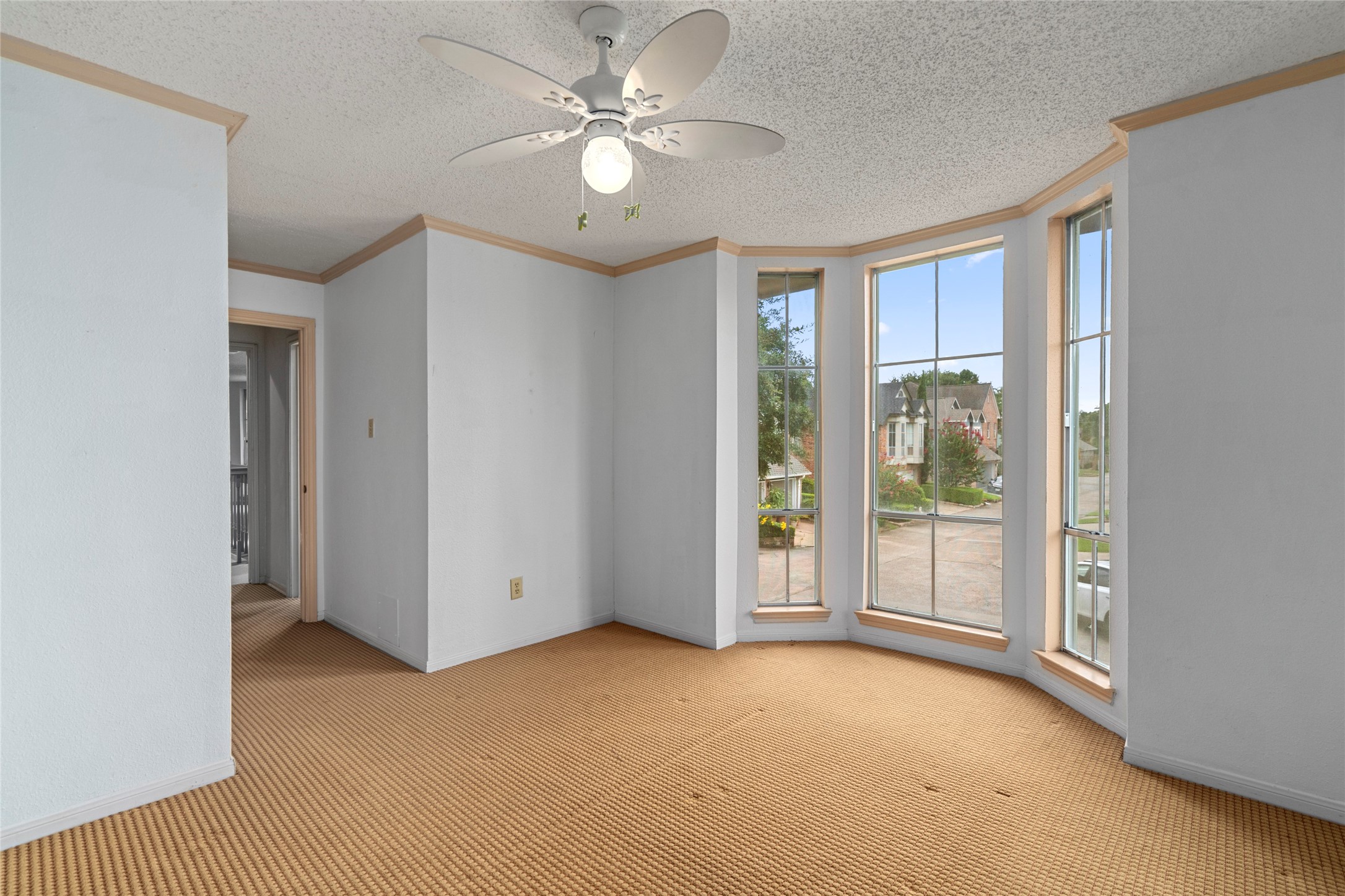1513 Beaconshire Road Property Photo 36