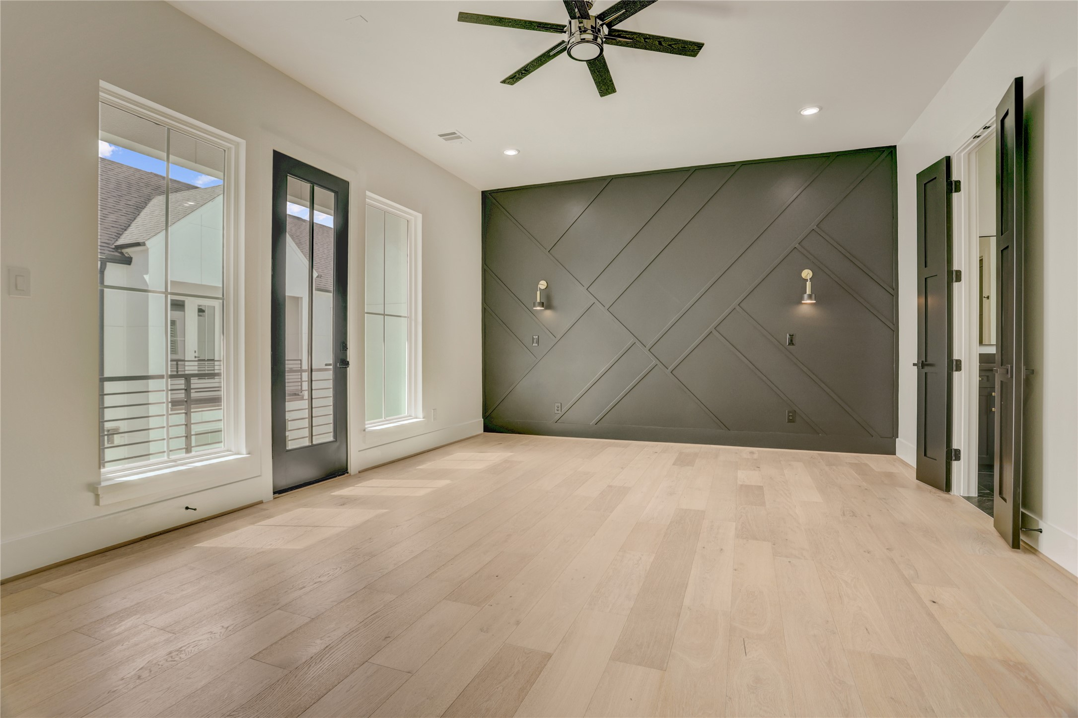 1907 Lauderdale Street Property Photo 11