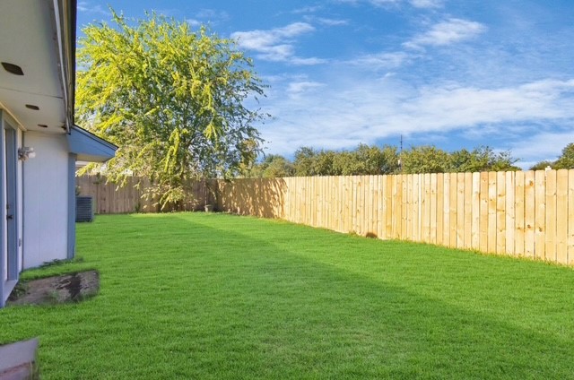 15938 Mission Village Drive Property Photo 7