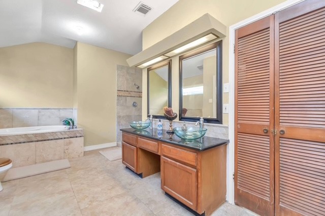 15938 Mission Village Drive Property Photo 32