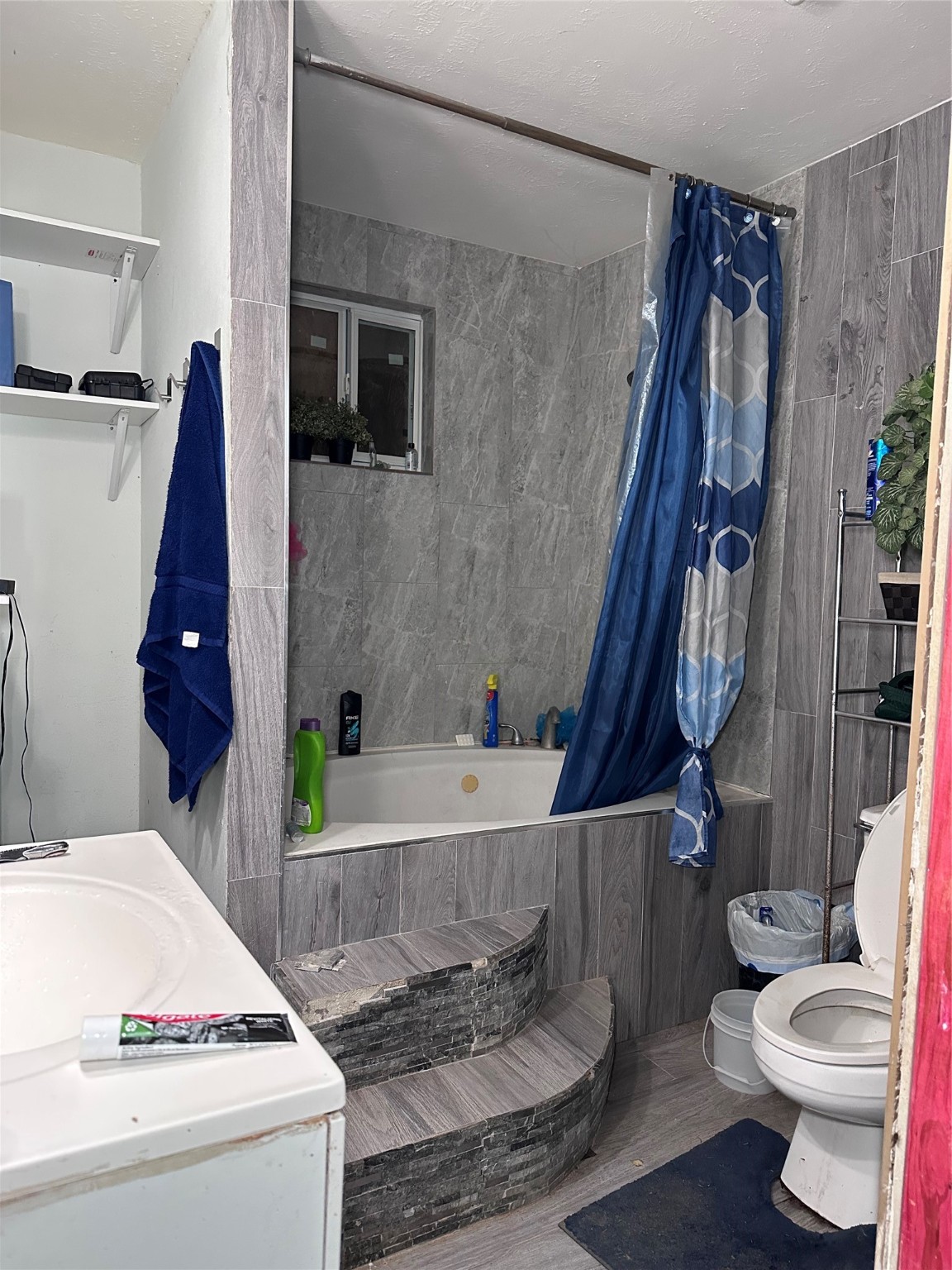 435 Road 5268 Property Photo 4