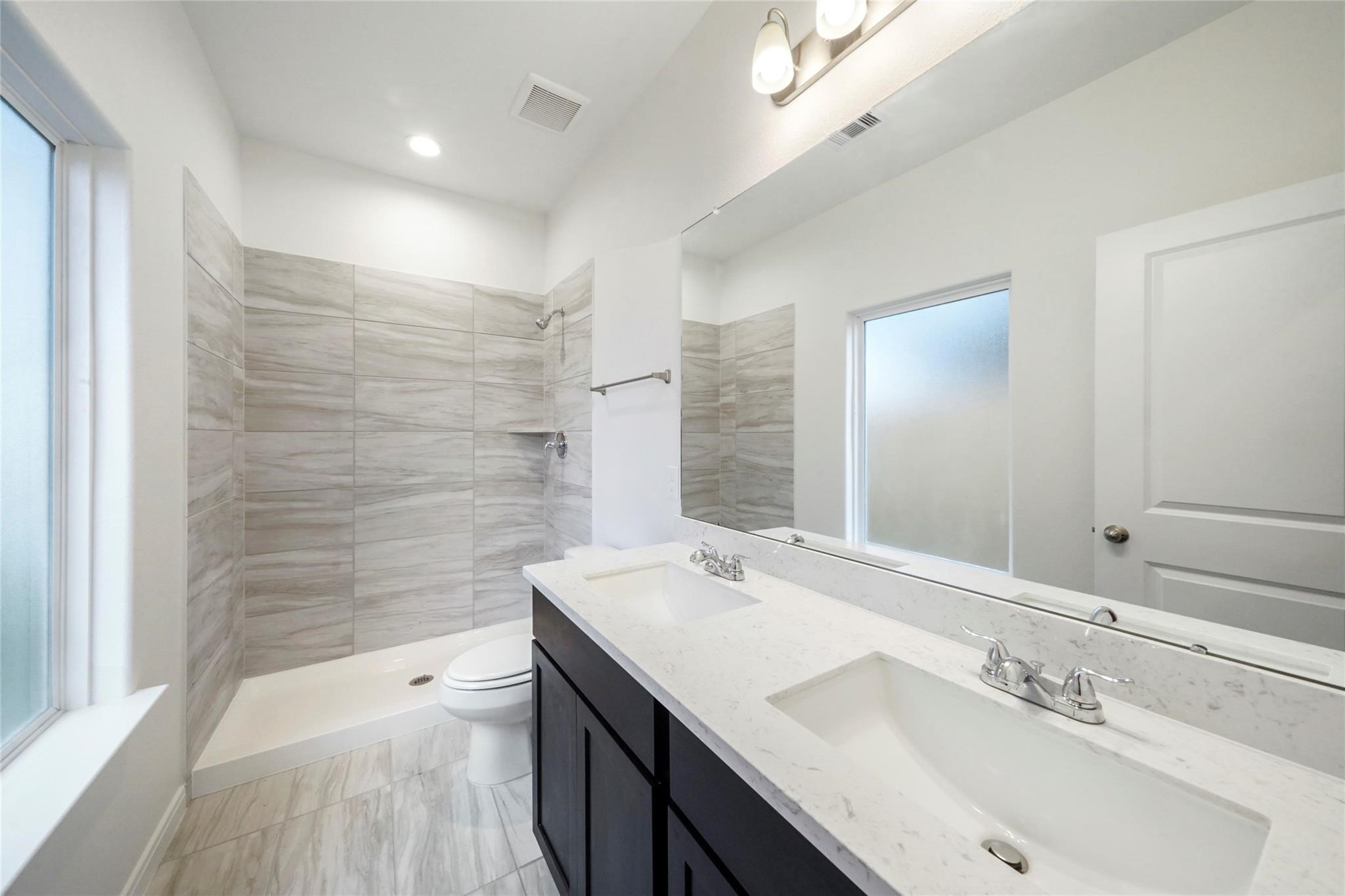 11703 Eclipse Drive Property Photo 15