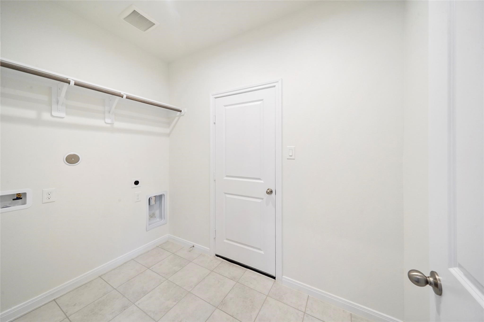 11703 Eclipse Drive Property Photo 20